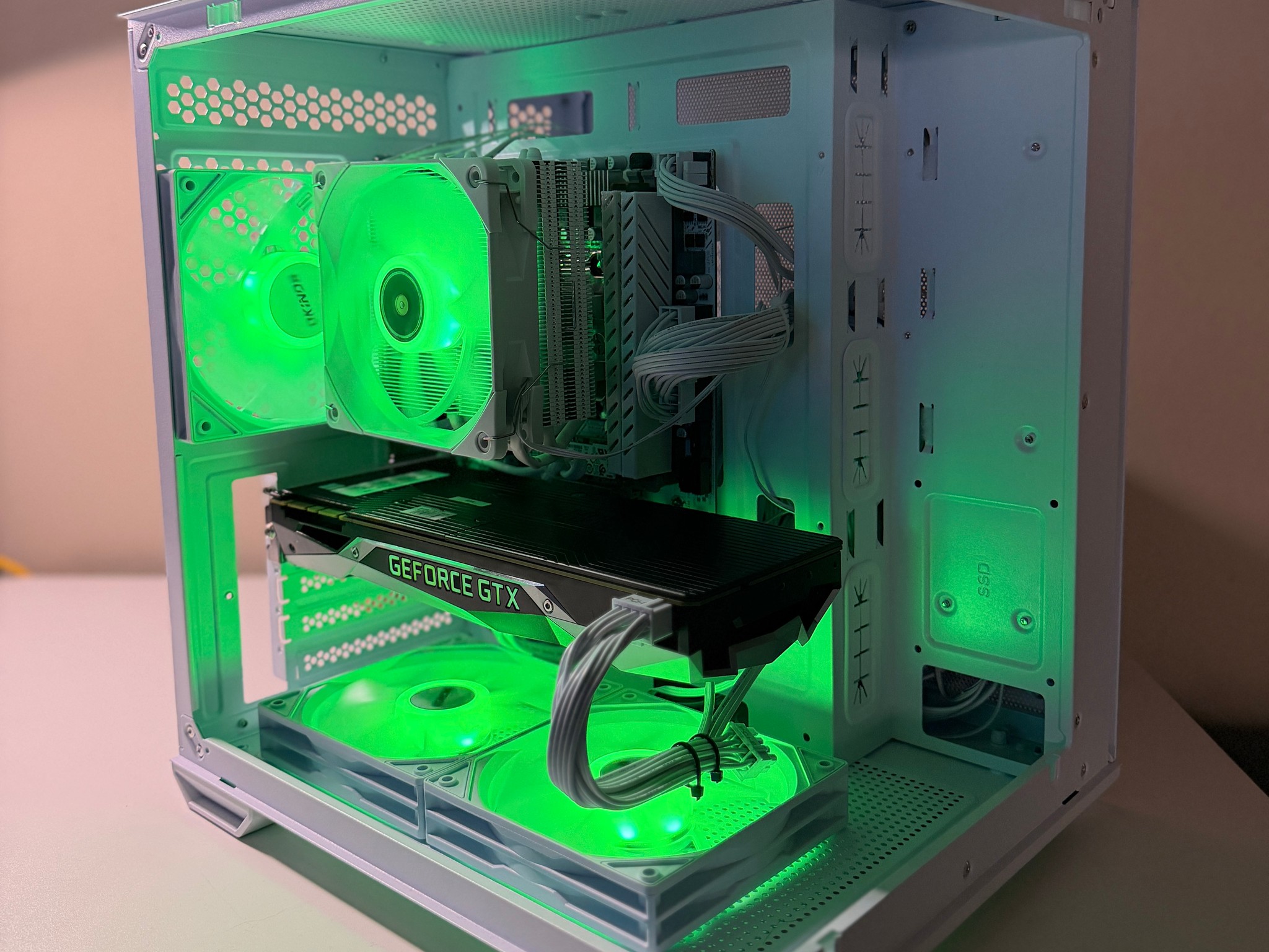 Gtx 1080 | 32gb ram | custom gaming pc