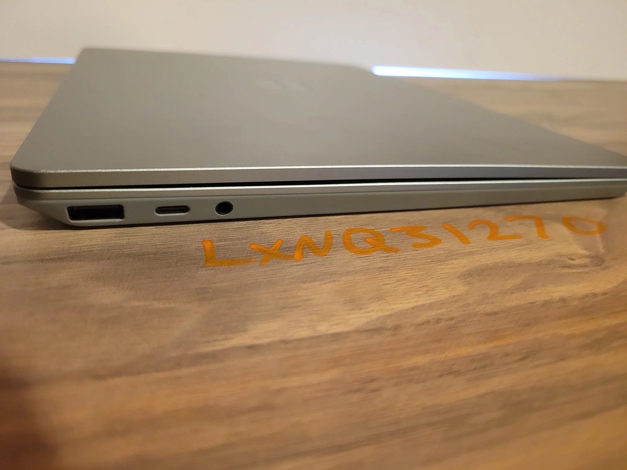 Microsoft Surface Laptop Go 2 Touchscreen