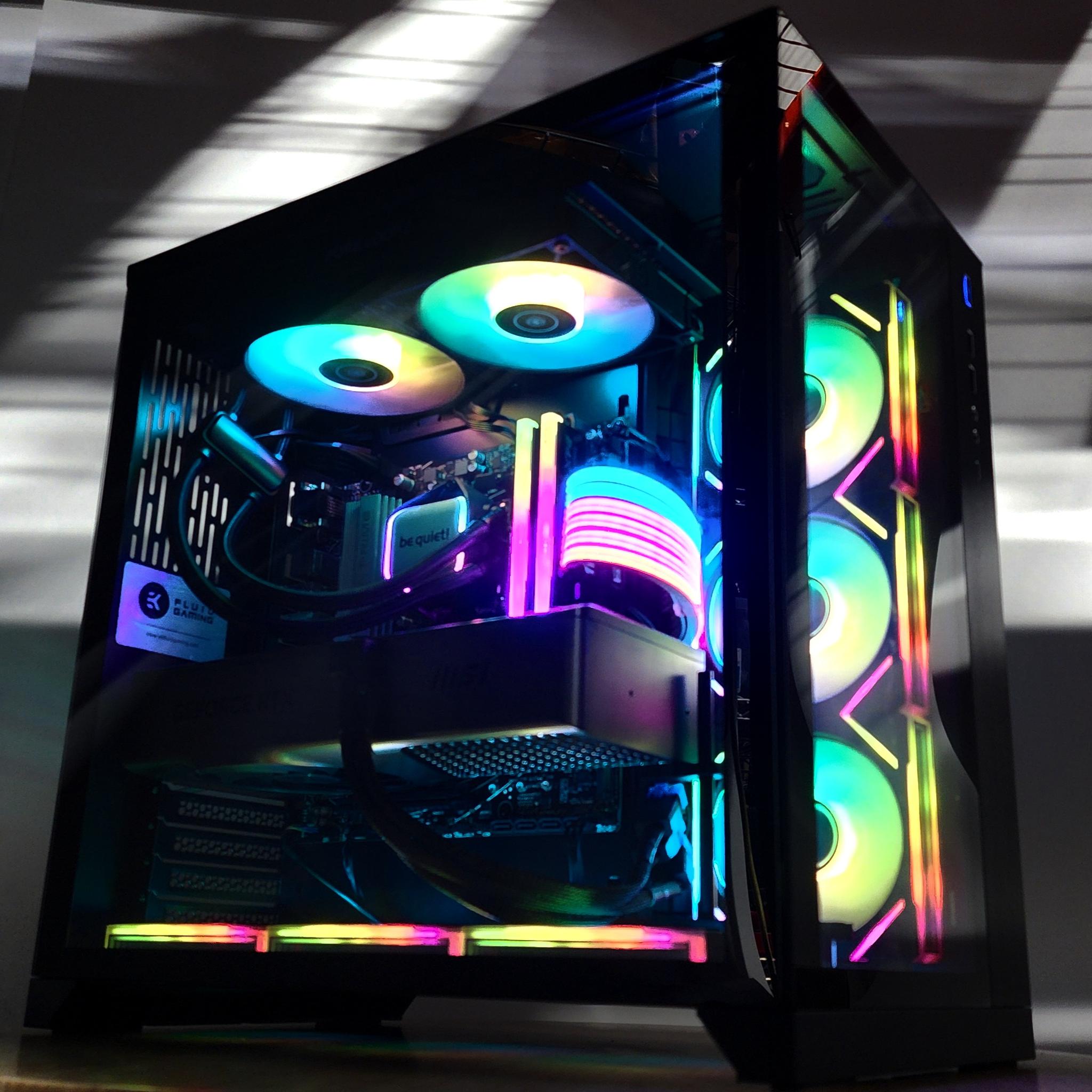 Gaming PC Ryzen 9 9950X 32GB RAM 1TB SSD RTX 4070 Ti SUPER 16GB Win11 Computer