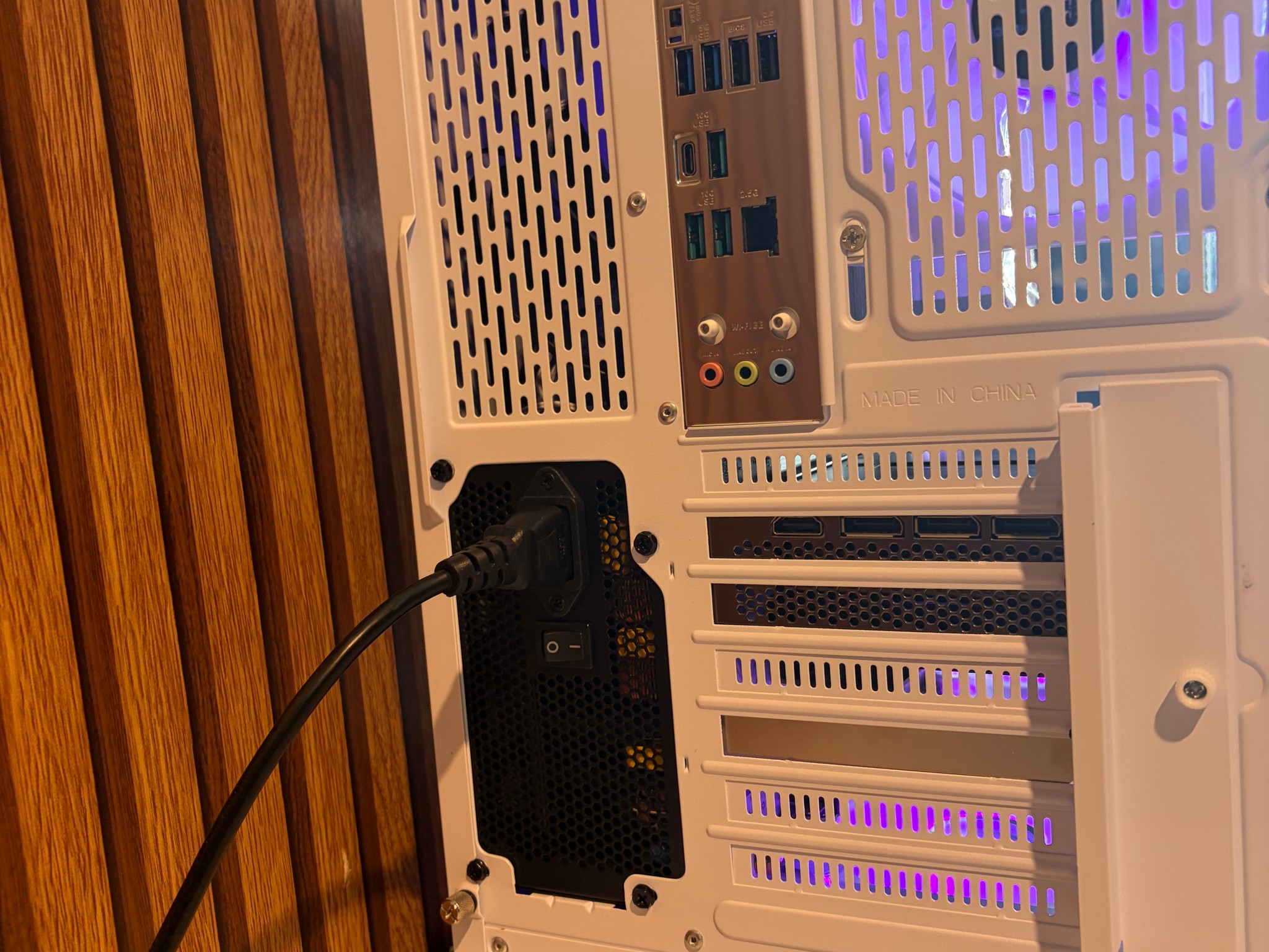 RTX 3080 | RYZEN 5 8400F | 16GB DDR5 | 1TB SSD | 360MM AIO