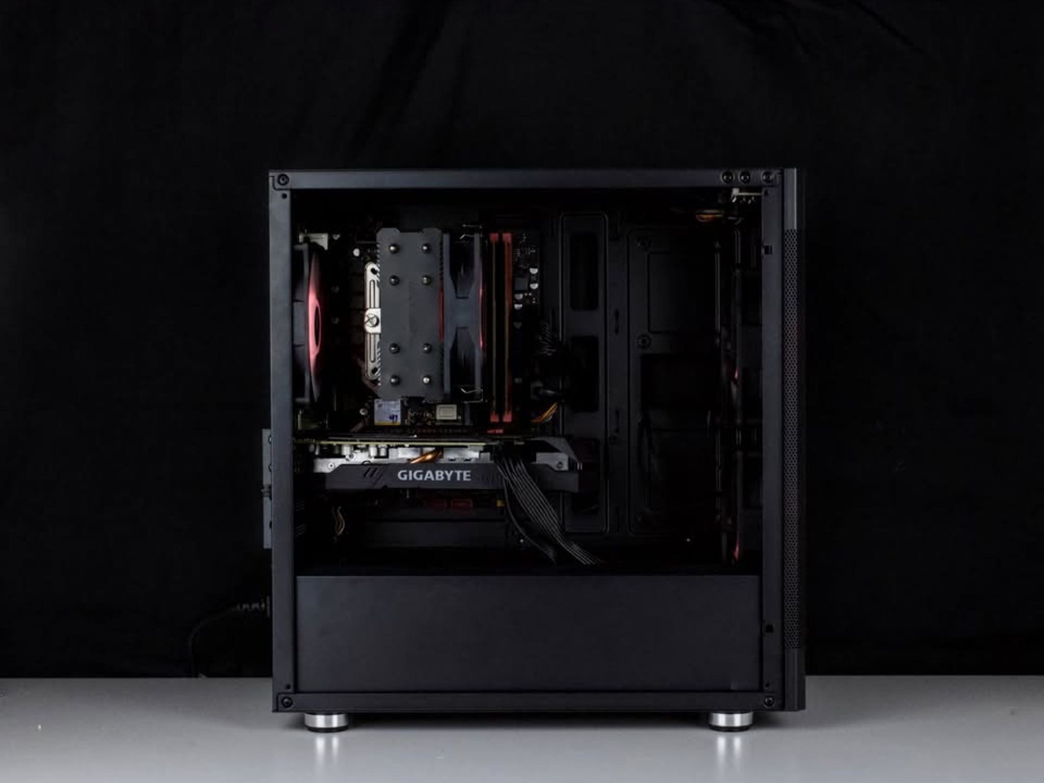 ⚫️🔴 Gaming PC – GTX 1660 TI, Ryzen 5 3500X, 16GB RAM, 512GB SSD - WiFi, BlueTooth 🔴⚫️