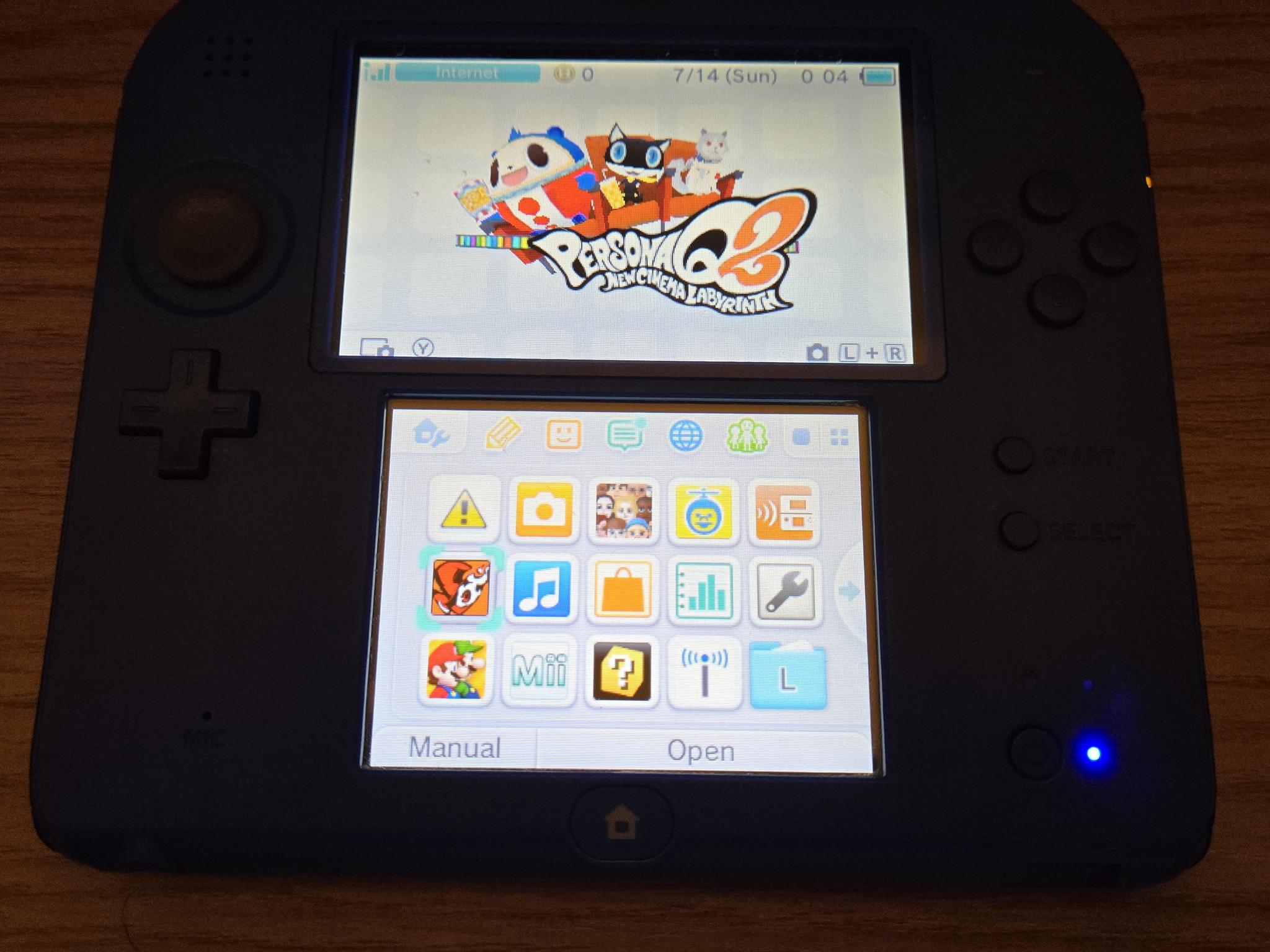 CUSTOM REFURBISHED Nintendo 2DS Blue/Black Handheld Console
