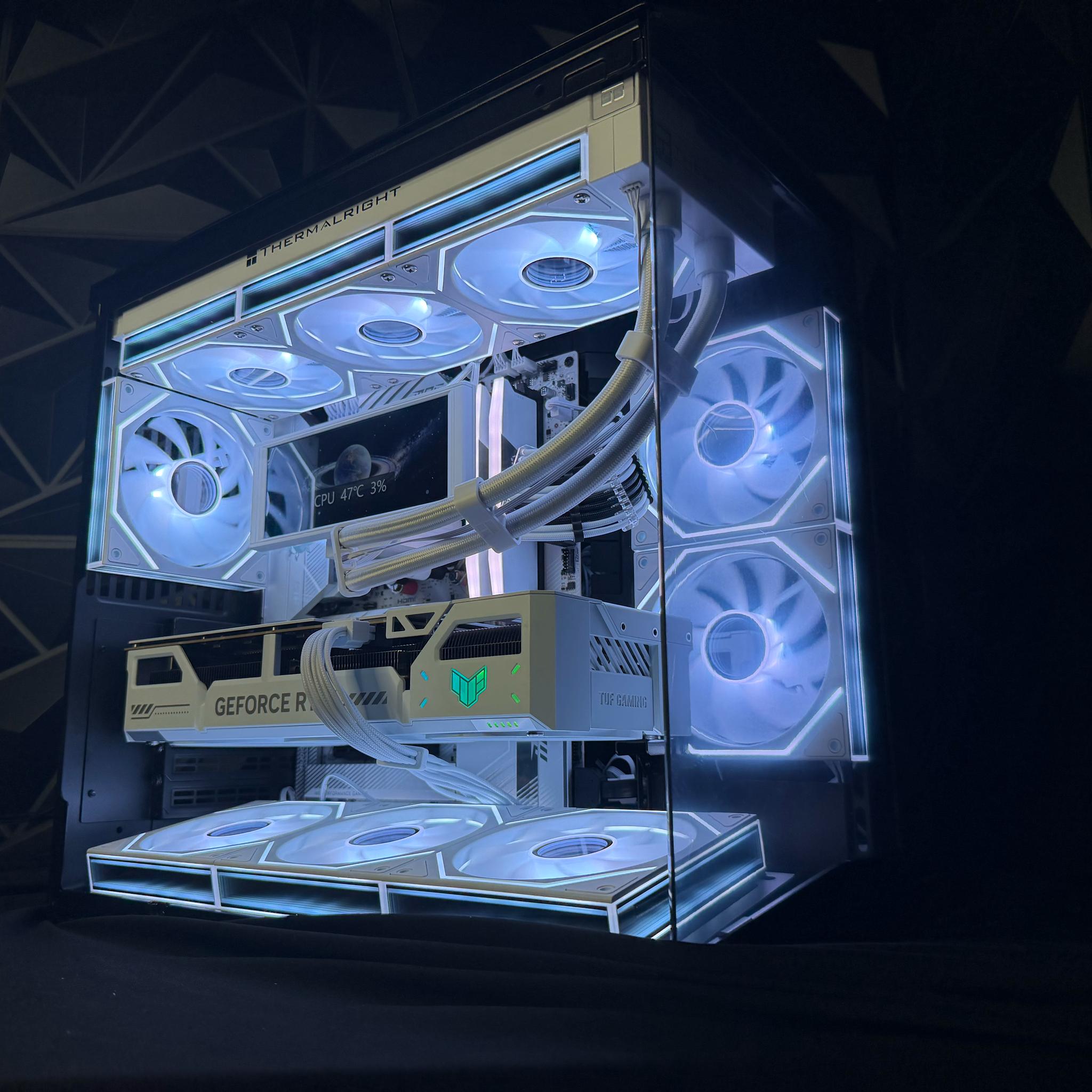 🥛⚫ THE MILK DIRTY ⚫🥛Ryzen 7 9800X3D| RTX 5070Ti| 64 GB DDR5| 4.75 TB NVMe| 1000W PSU