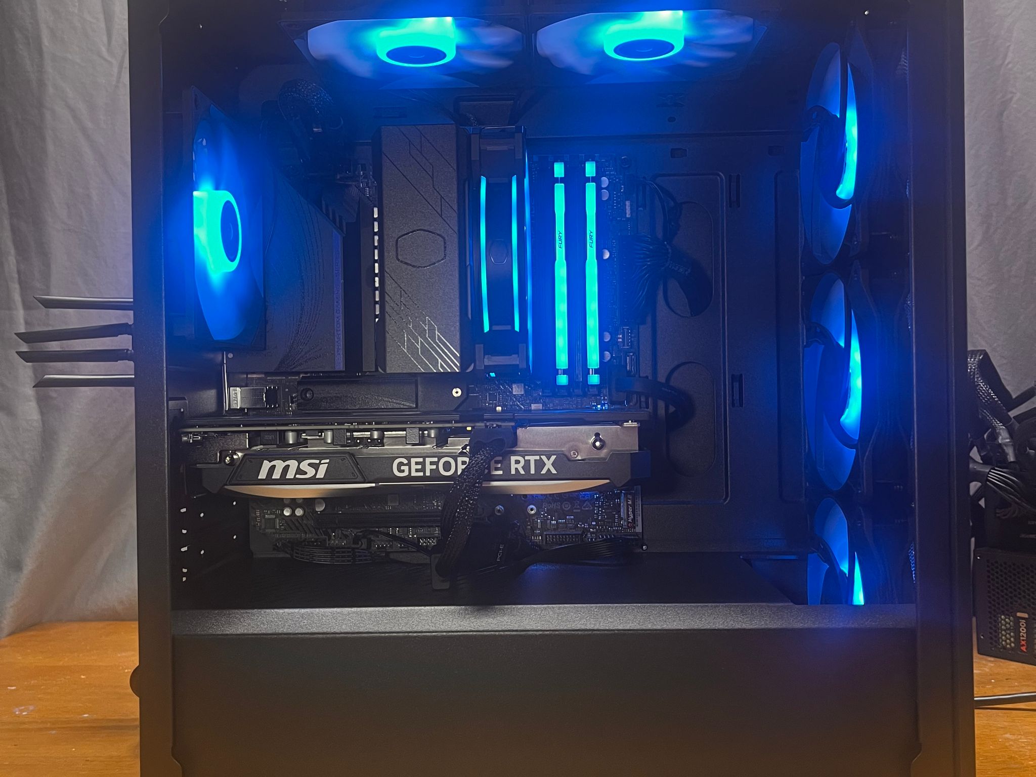 RTX 4070 SUPER | Ryzen 5 7600X | 32GB RAM | Gaming PC