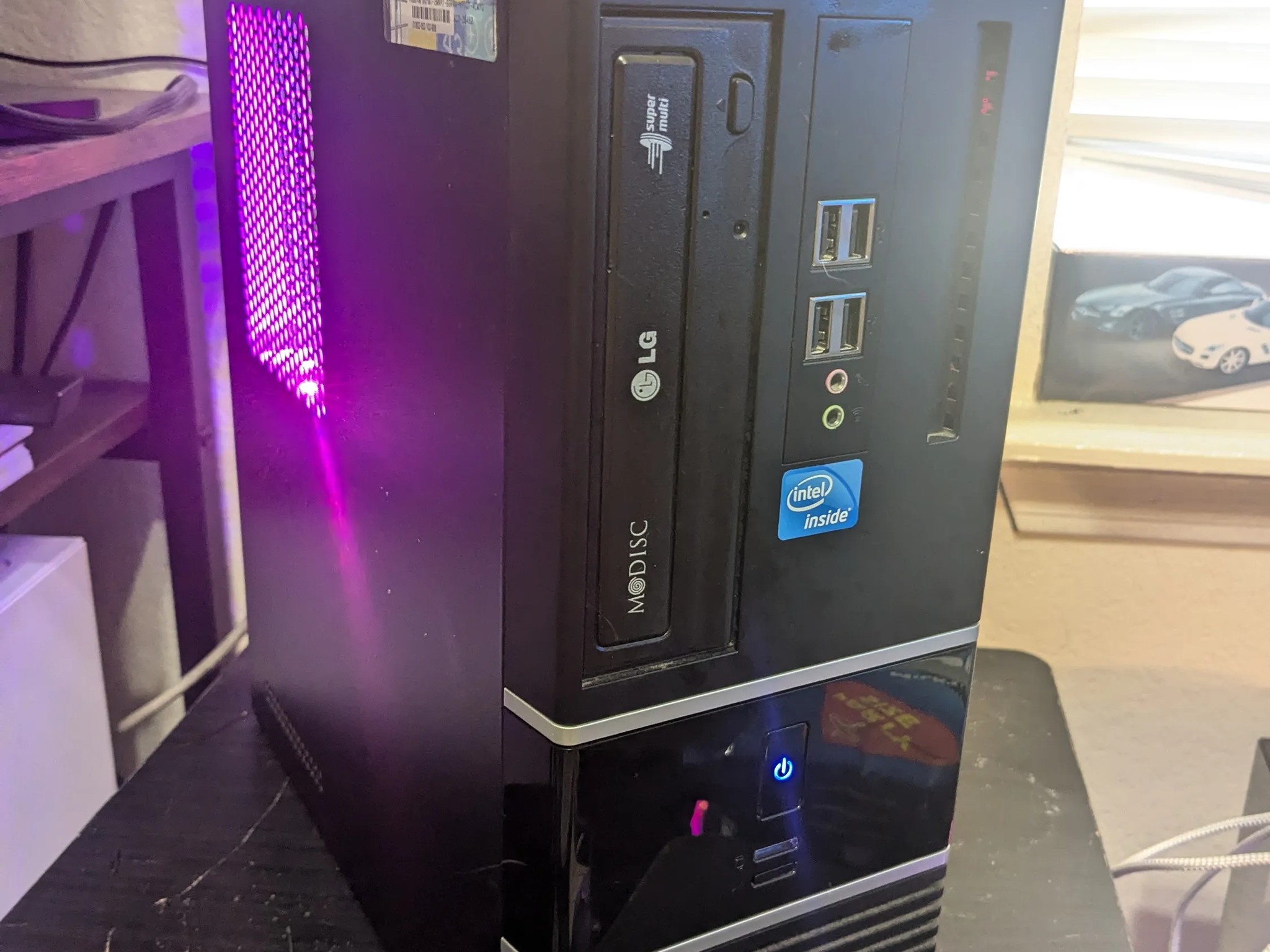 i5-2400, 16GB DDR3, Quadro K2200 4GB (GTX 750 TI), 400GB SSD, Win10, RGB