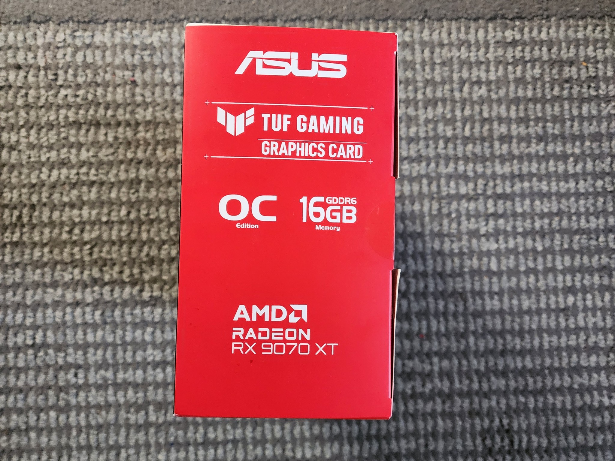 ASUS TUF Radeon RX 9070 XT OC