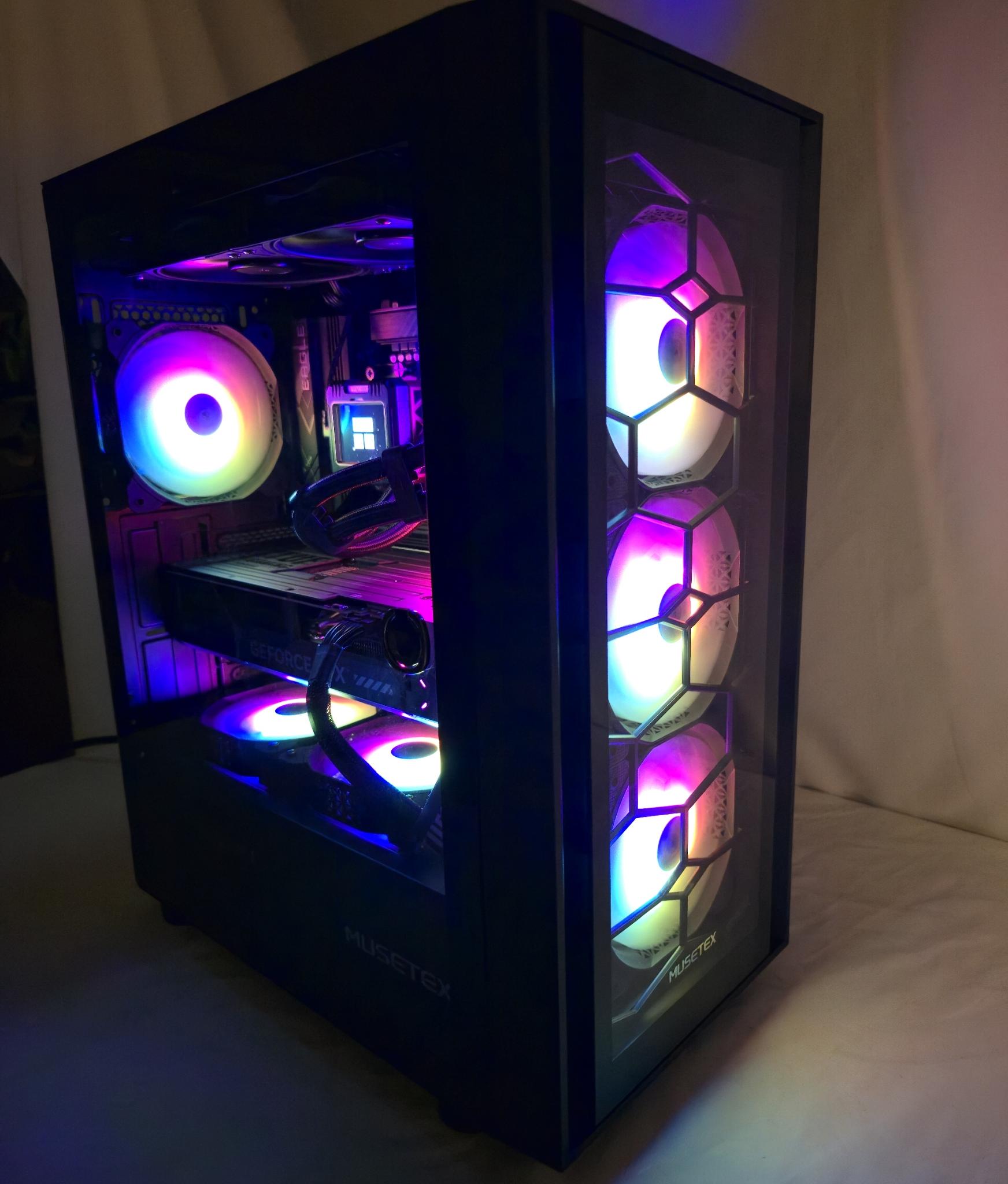 Small But Mighty (Tuf 5070TI - I7 14700K