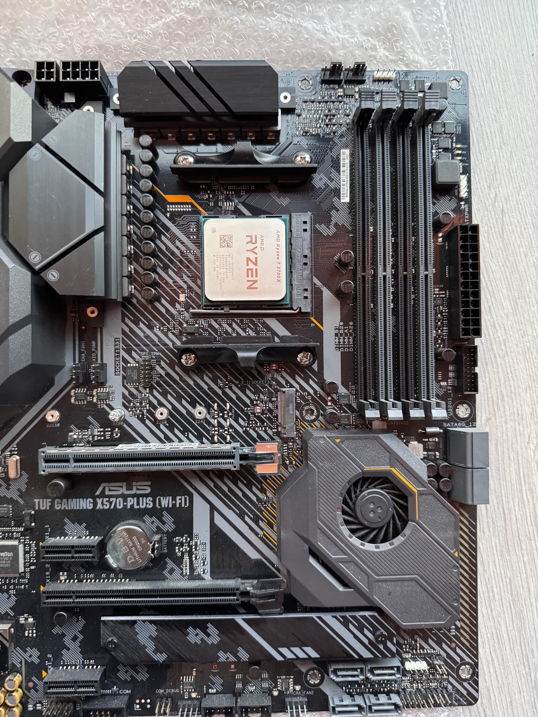 PCパーツ AMD Ryzen 7 CPU + TUF GAMING X570-PLUS
