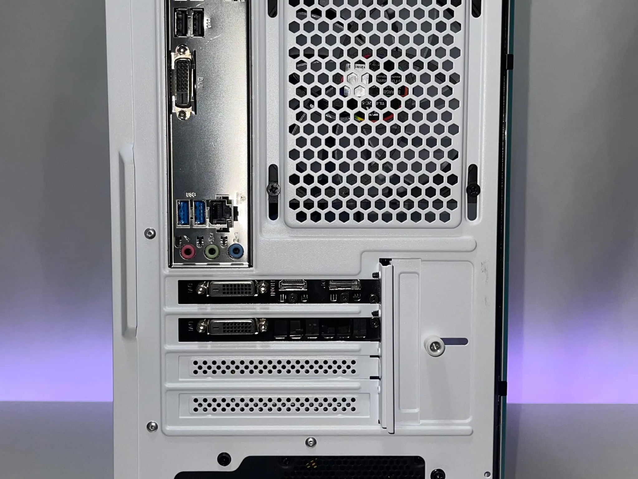 ❄️Frost Budget Gaming PC | i5-6500 | RX 570 | 16GB RAM | 512GB SSD/1TB HDD❄️