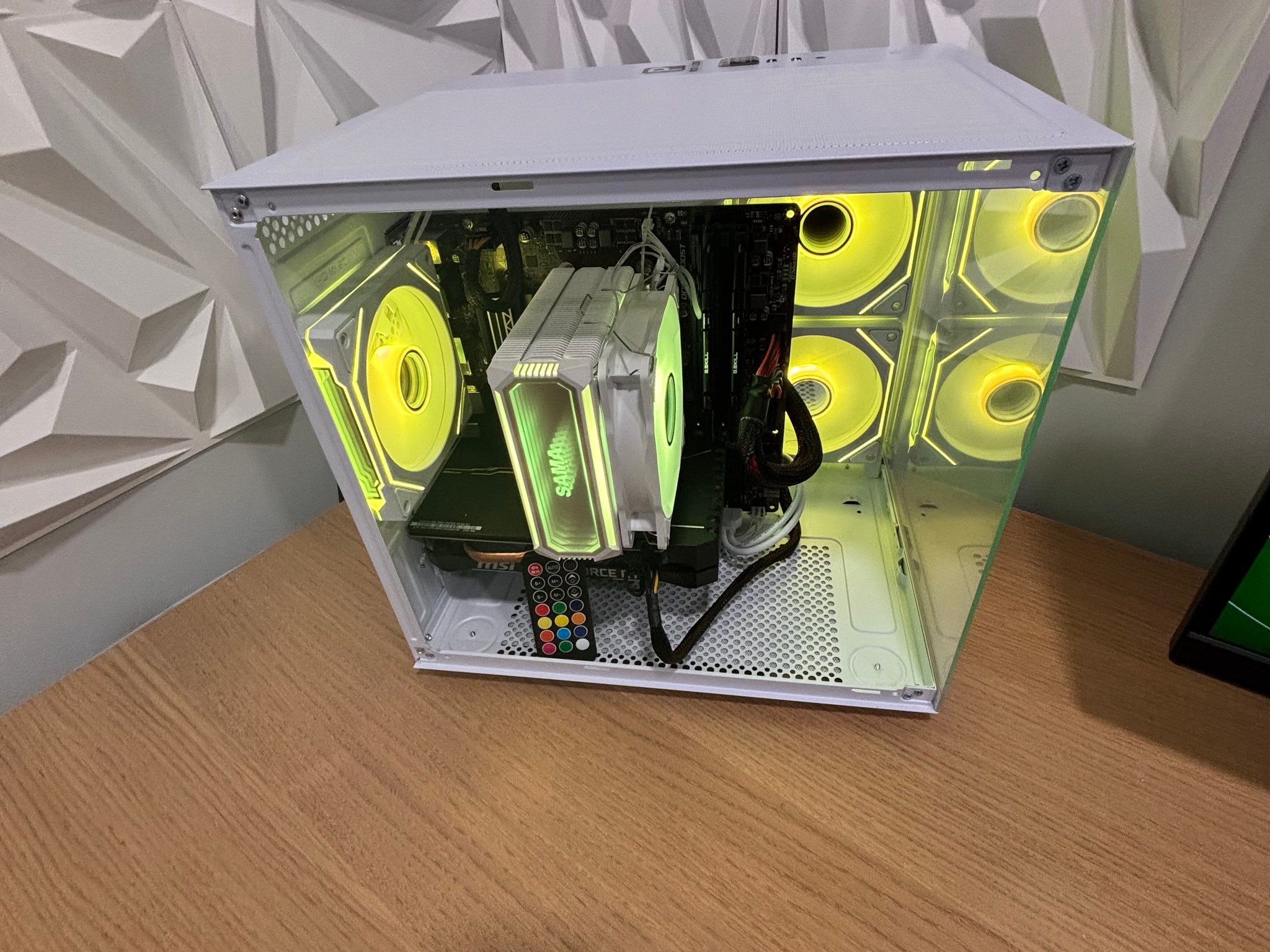 Ryzen 5 3600X Gaming PC | MSI RTX 2060 6GB | 16GB DDR4 | 1TB M.2 SSD | 500W PSU |