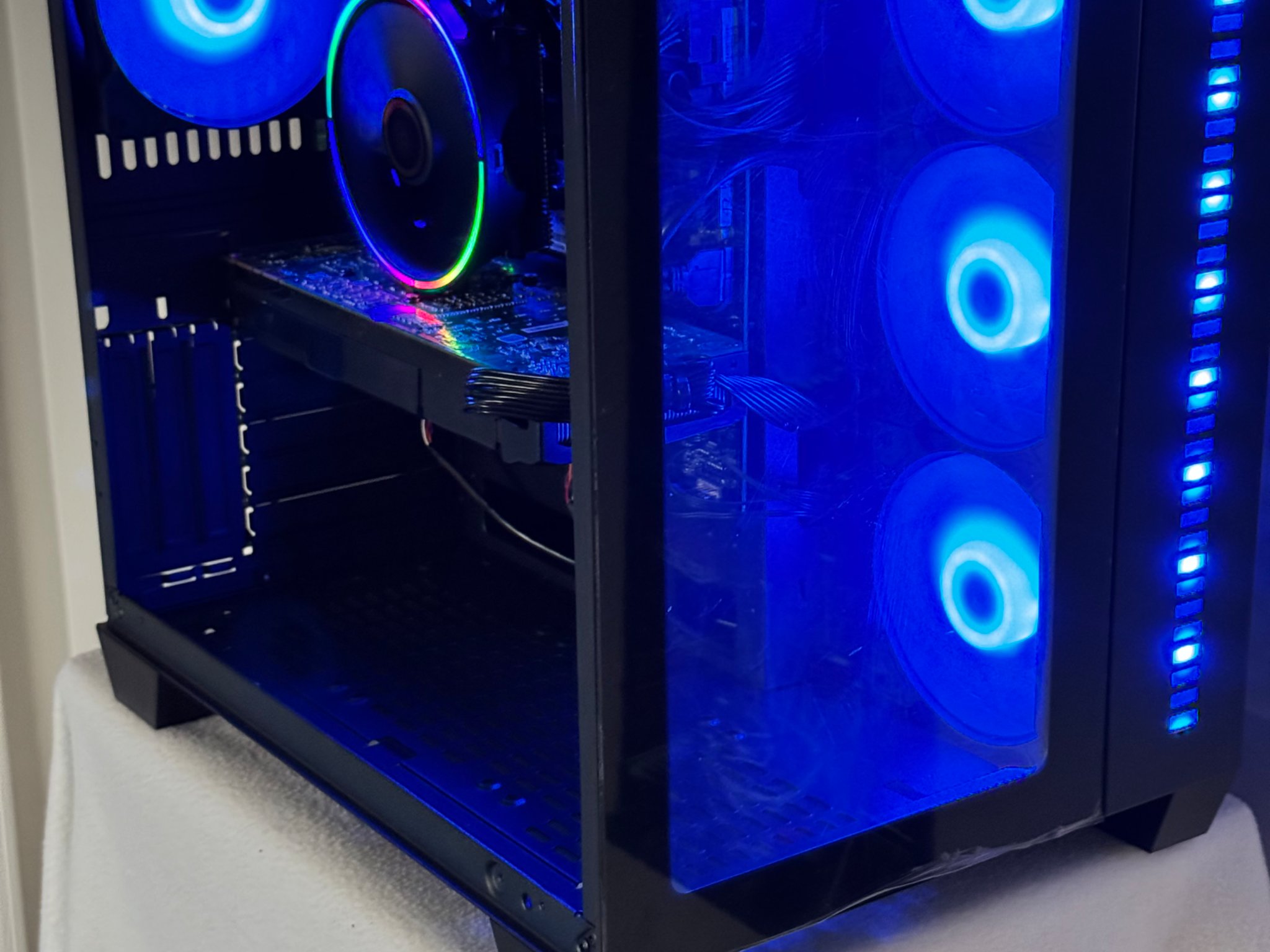 i7 9700F RTX 3050 8 GB Gaming System