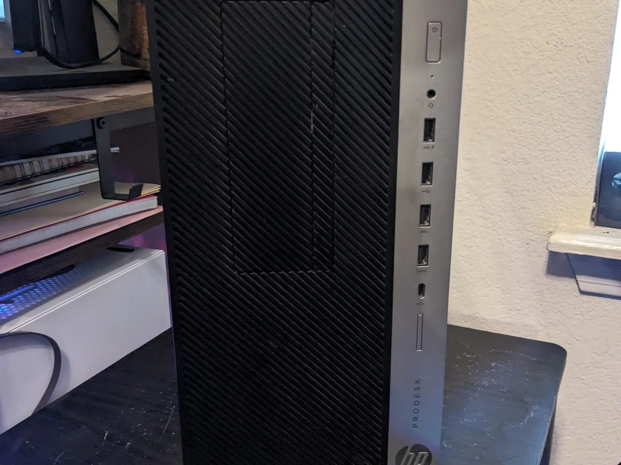 $90 SHIPPED! Dual Core Intel, 8GB DDR4 RAM, AMD Graphics, 256GB SSD + 500GB HDD, WiFi, Win10
