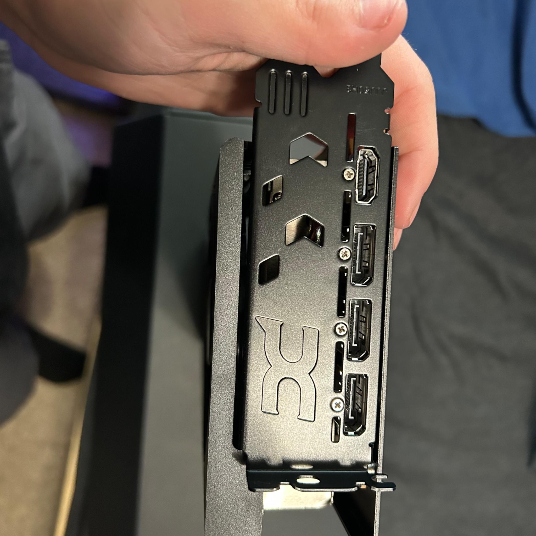 RADEON 9070 XT PowerColor HellHound - 16GB GPU