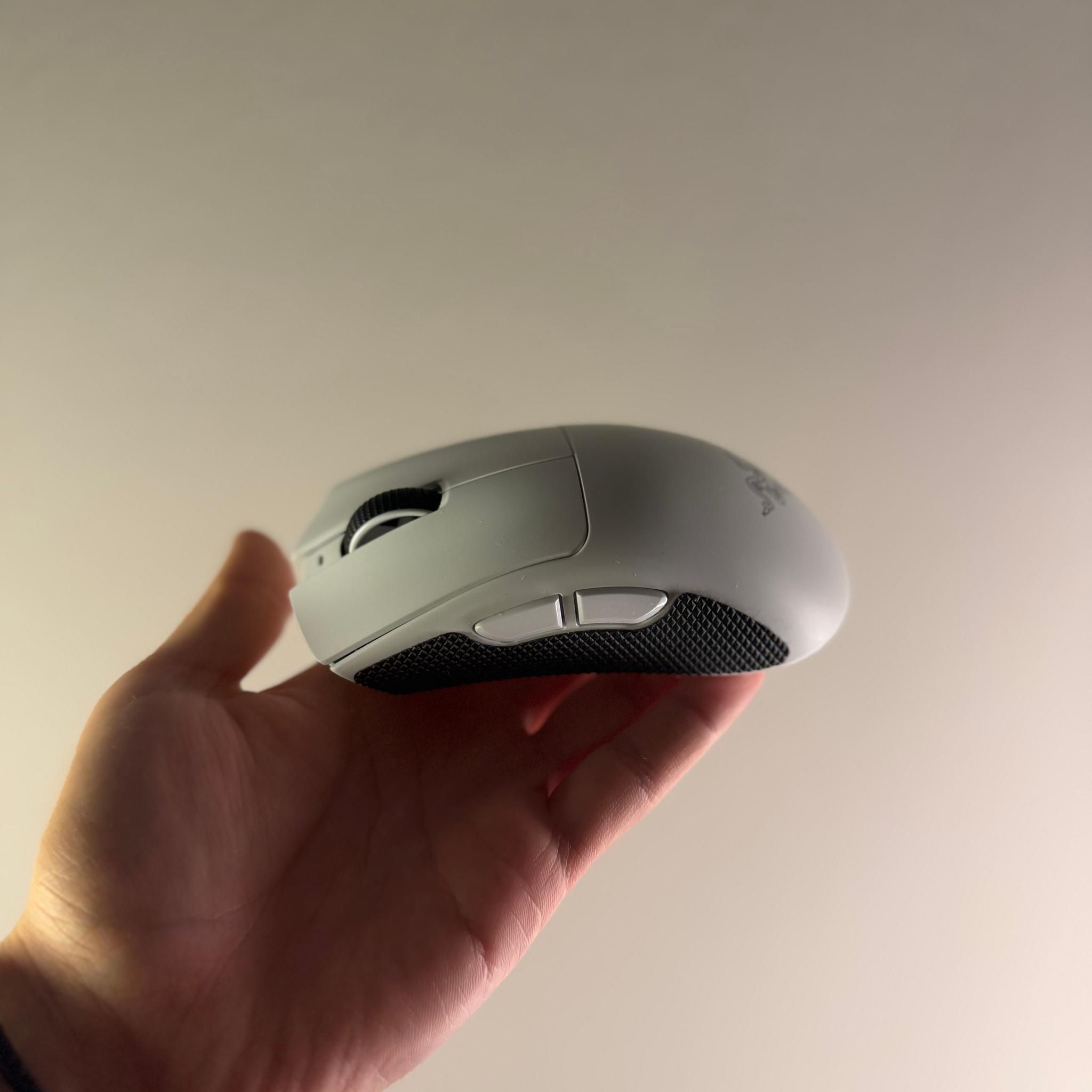 Razer DeathAdder V4 Pro Wireless Gaming Mouse
