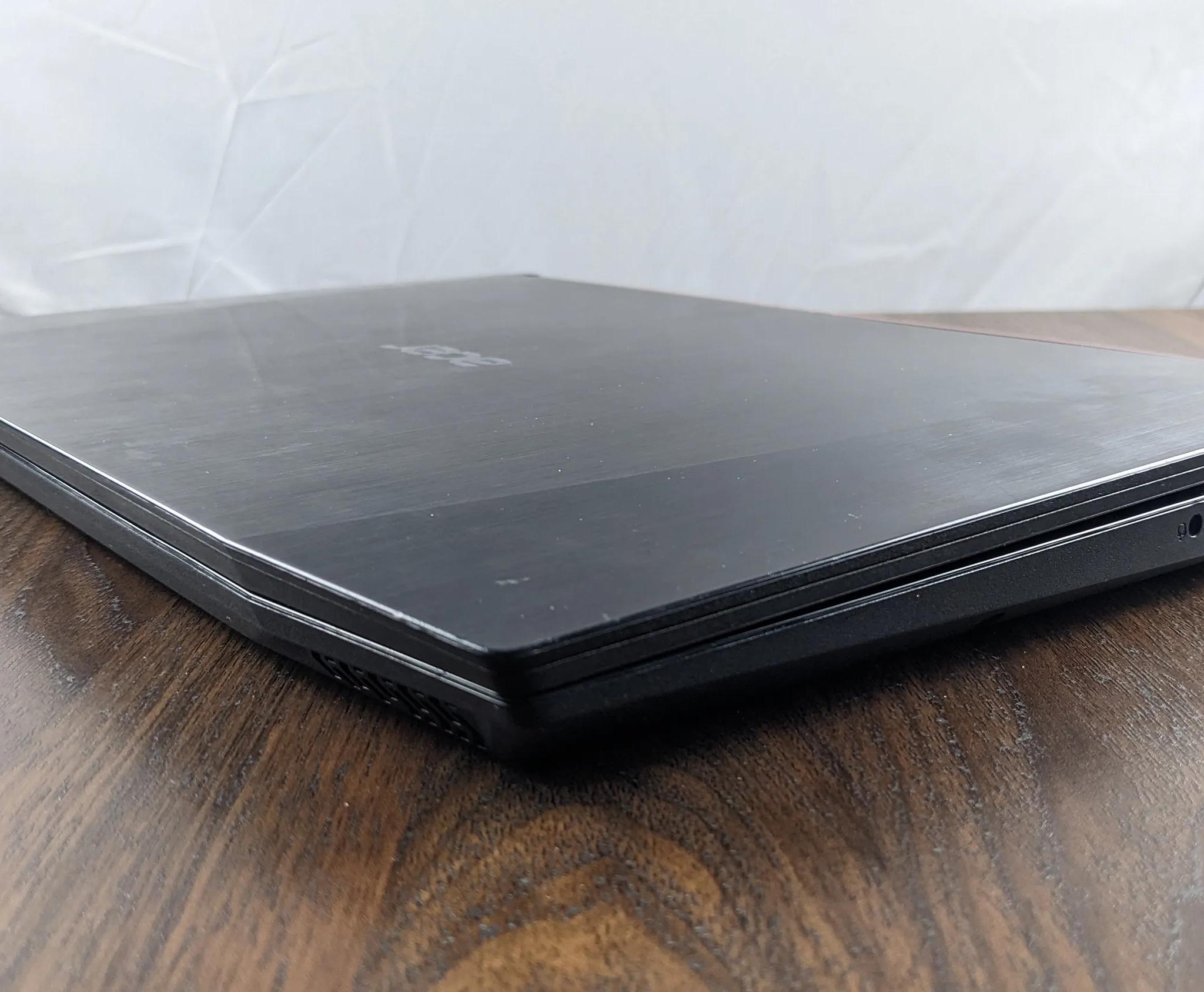 Acer Nitro 5 Refurbished, GTX 1050m, i5-8300H, 12GB DDR4, 256NVMe, 1TB HDD