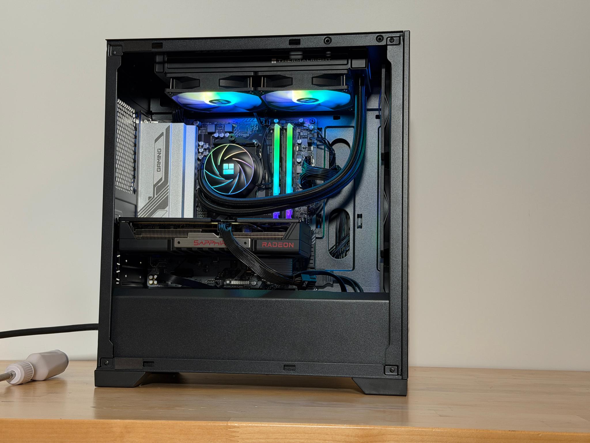 RX 9060XT Ryzen 7 7700x Gaming PC