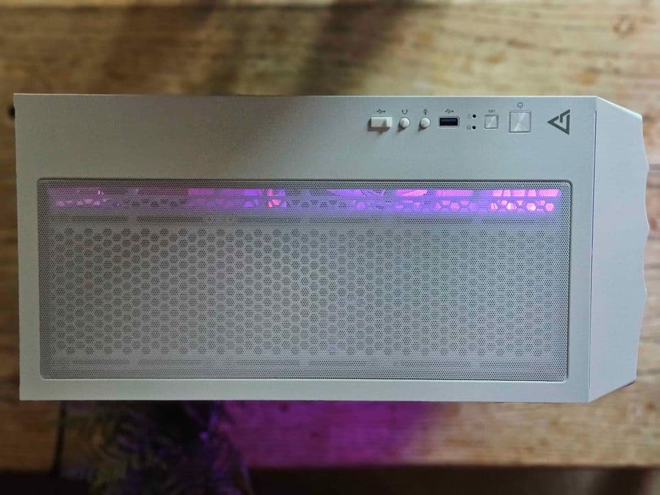R5 7600x rx6800xt Gaming and Streaming PC
