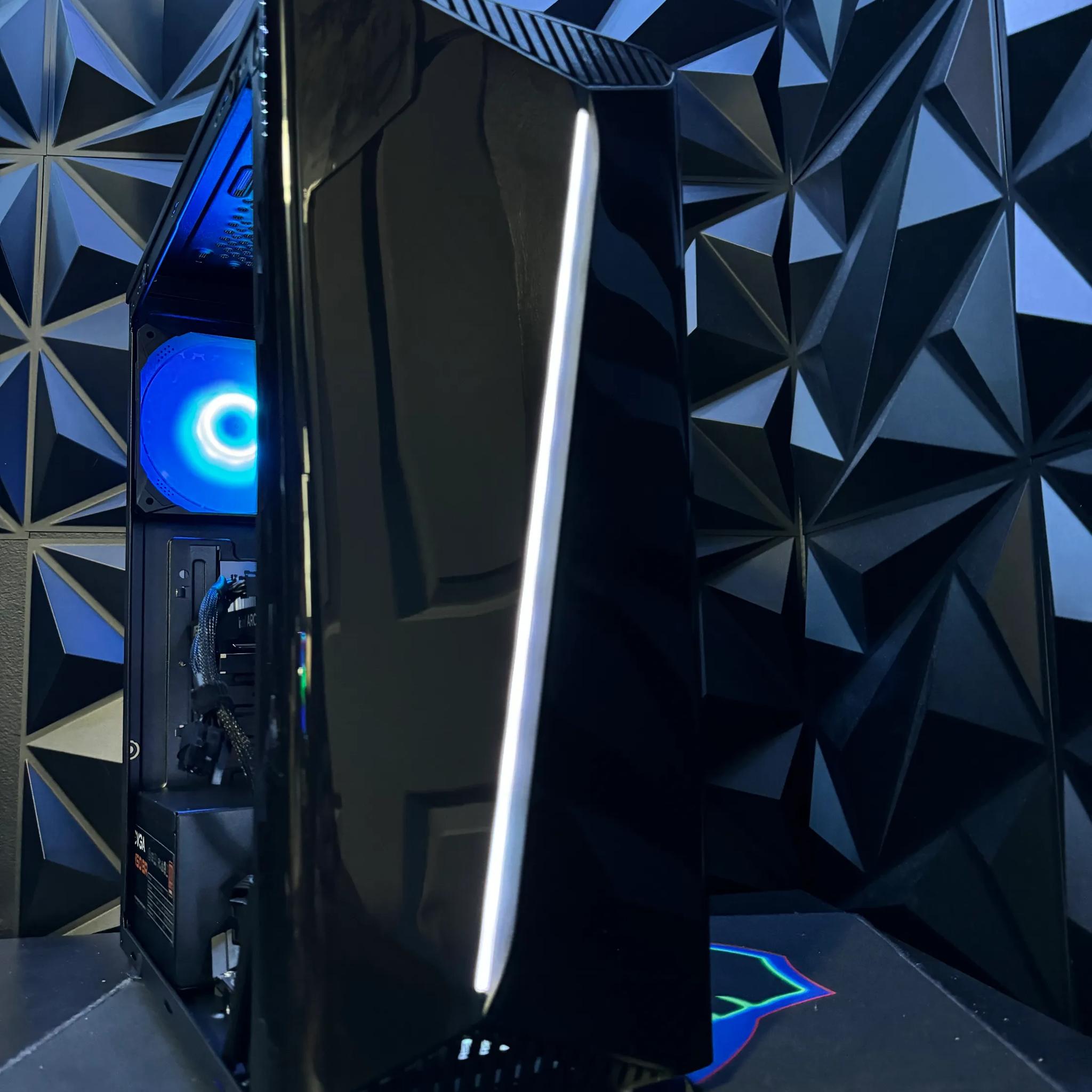 𖥔Black Budget Bomber𖥔 i5 6500|Intel Arc 380 | 16 GB DDR4 𖥔 Tusker Build 6580