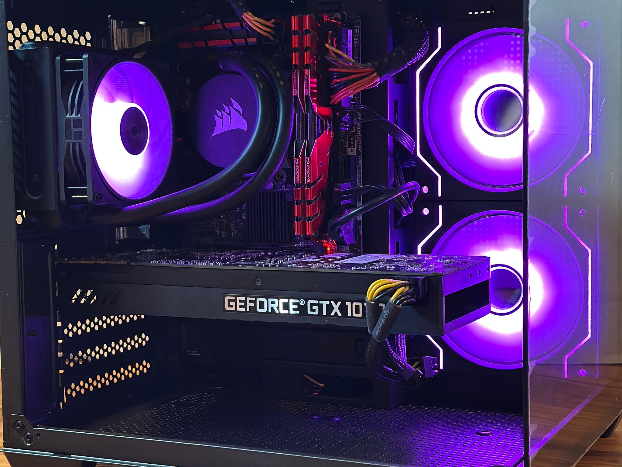 GTX 1070 | Intel i7 7700k | 16GB DDR4 | 1.12TB | Win 11 | Office 2024 | WiFi + BT | Budget Gaming PC