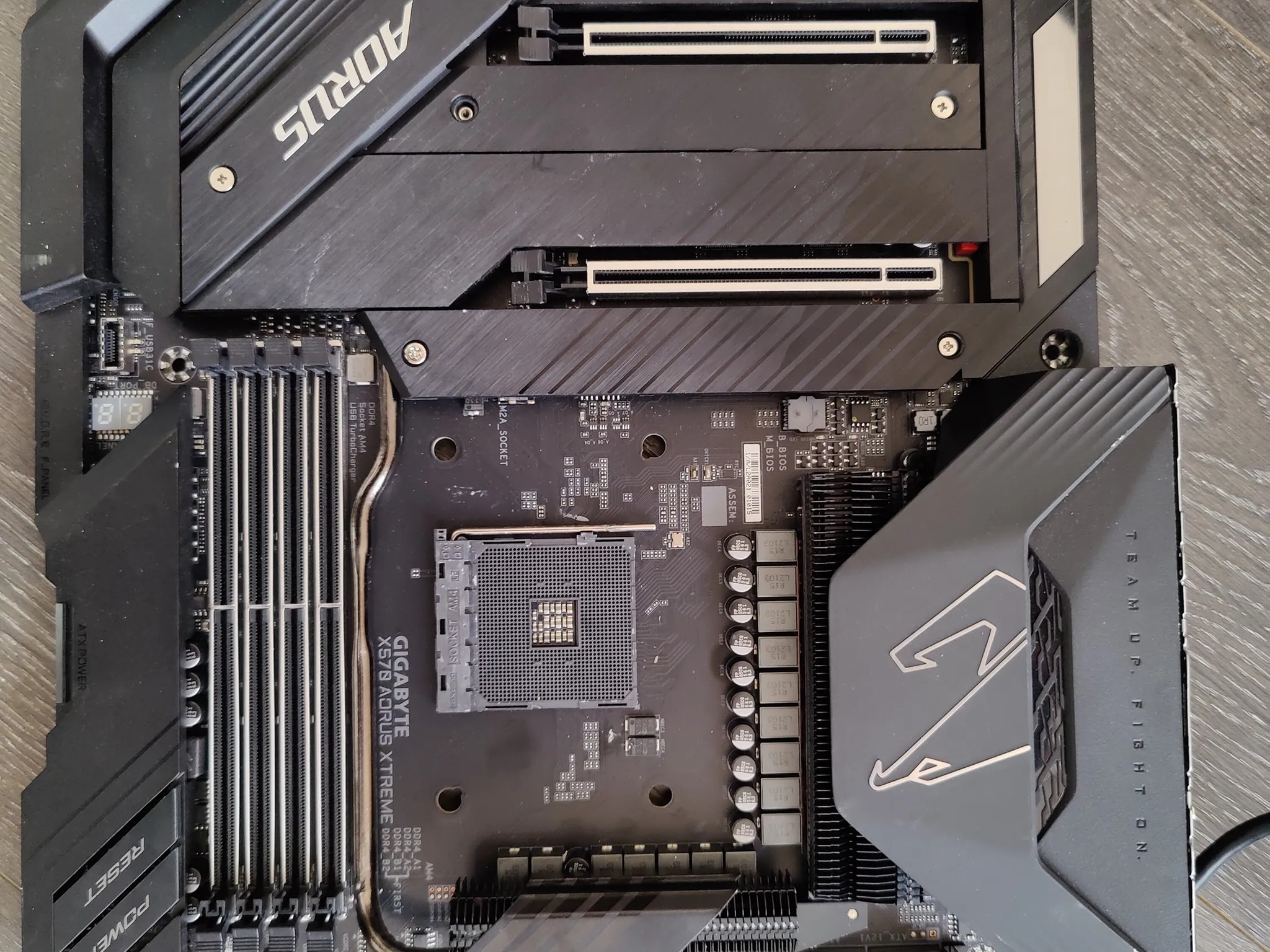 Gigabyte X570 Extreme