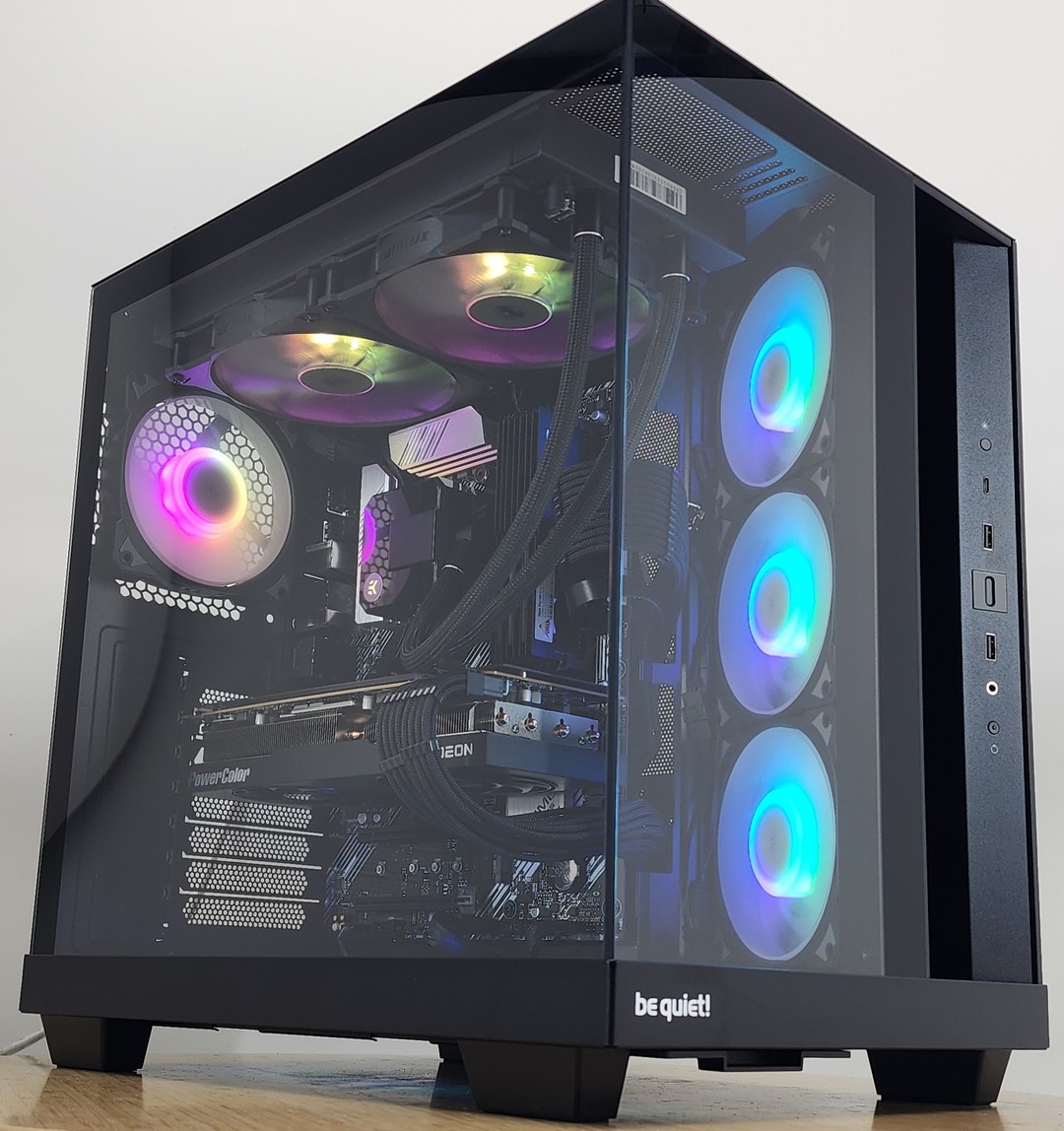 Gaming PC Ryzen 9 5900XT 32GB RAM 2TB SSD RX 7800 XT 16GB Windows