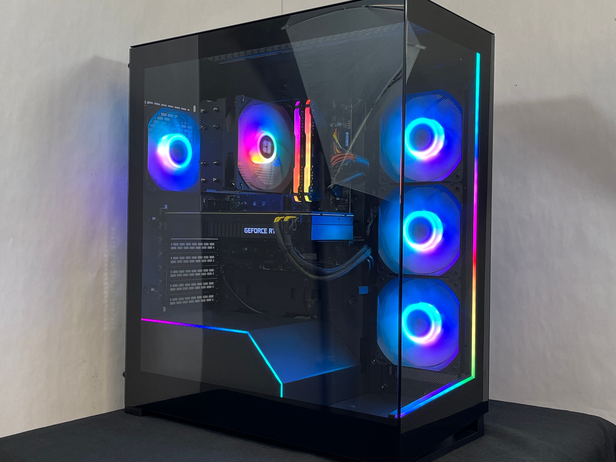 Gaming PC: RTX 2080 SUPER ~ Ryzen 5 5500 ~ 16GB RAM ~ 512GB SSD ~ Windows 11