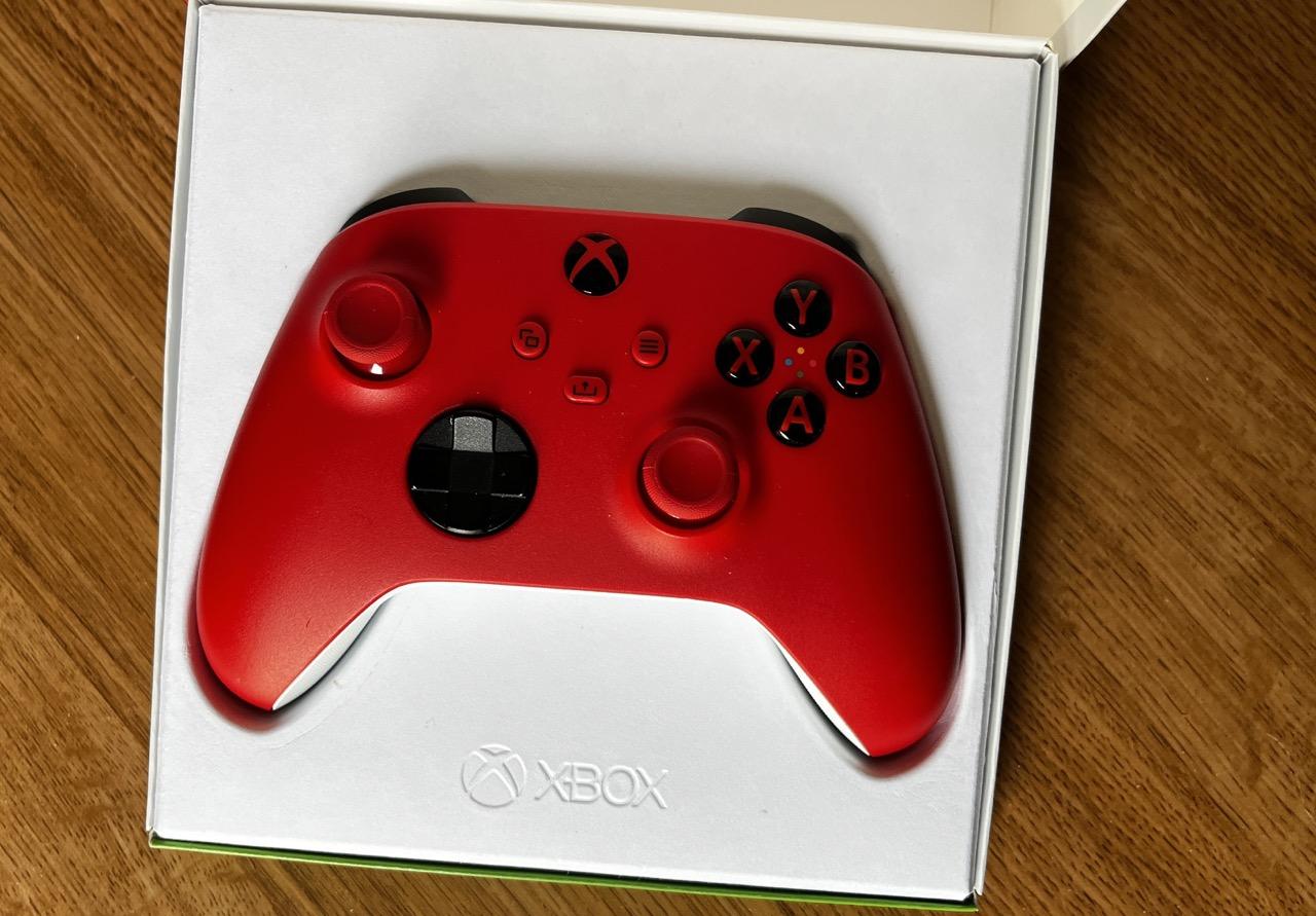 Microsoft Wireless Controller for Xbox Series X/S - Pulse Red