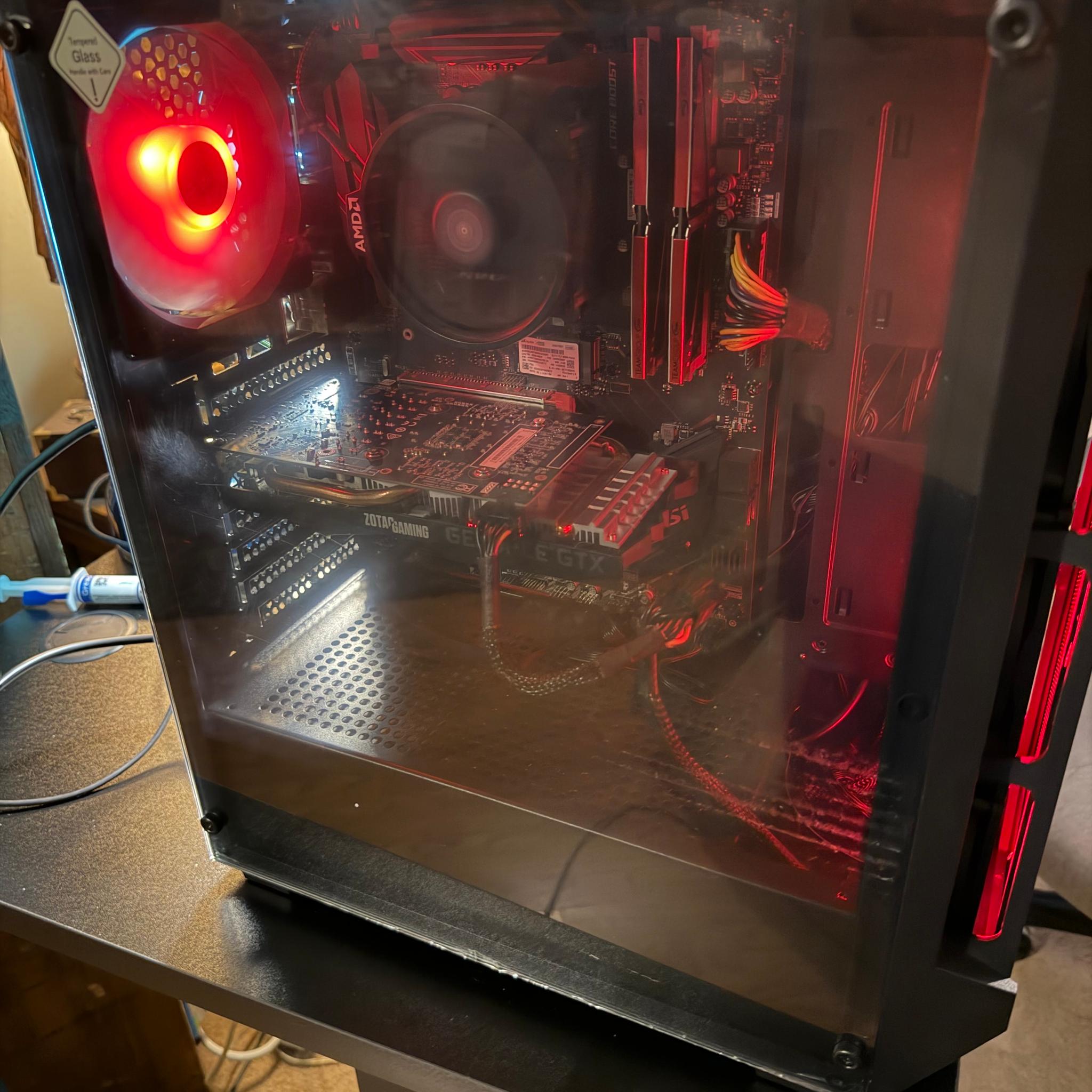 GeForce GTX 1660 Custom Gaming PC - Ryzen 5 2600X