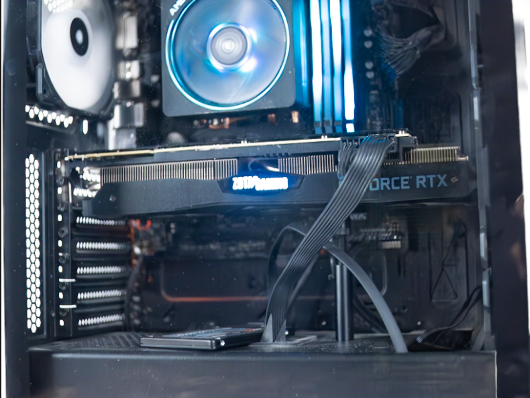 FULL GAMING PC - 2080 ti, Ryzen 7 5700X, 32GB RAM, 600w PSU, B450 AORUS MOBO