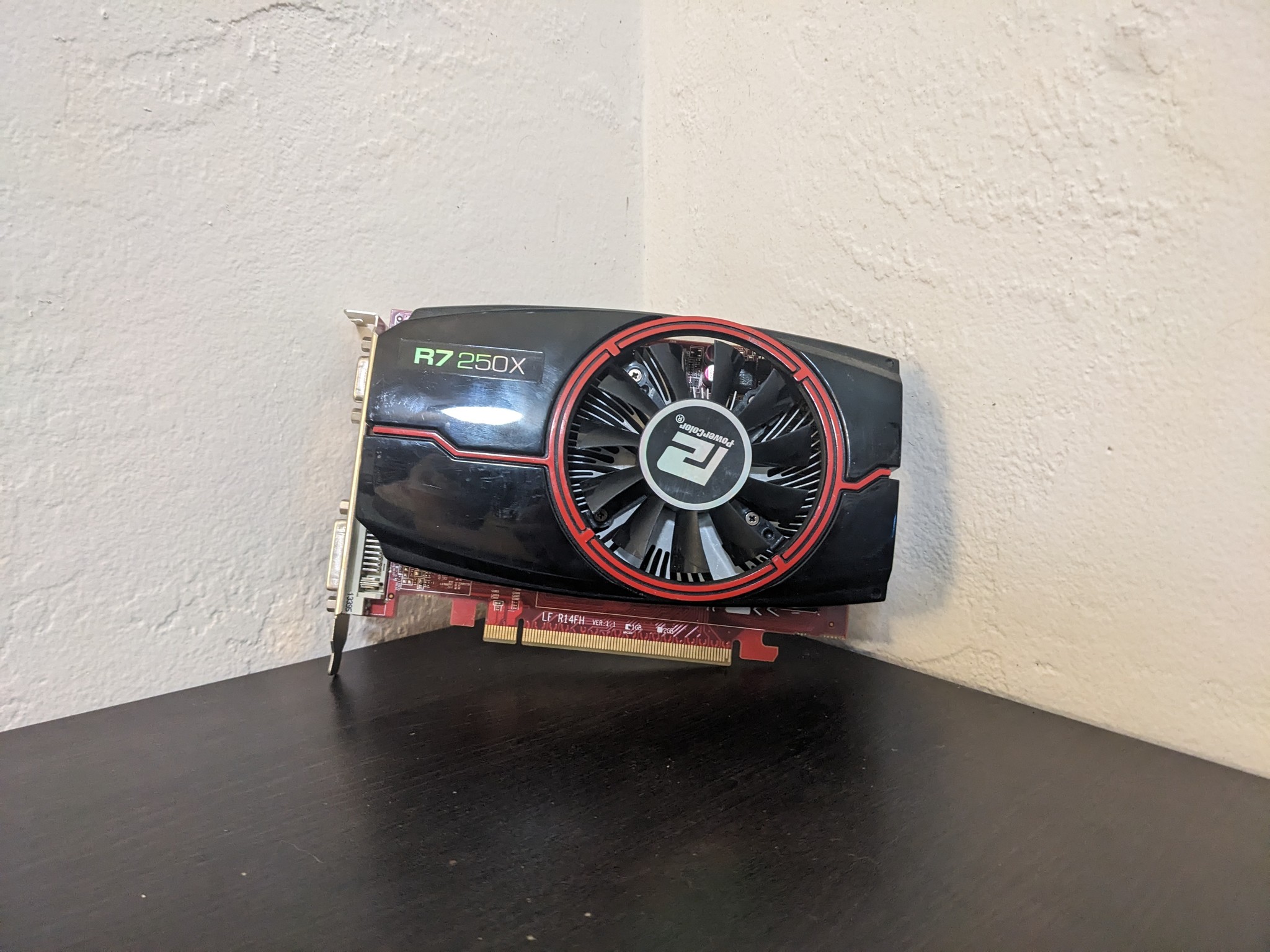R7 250x