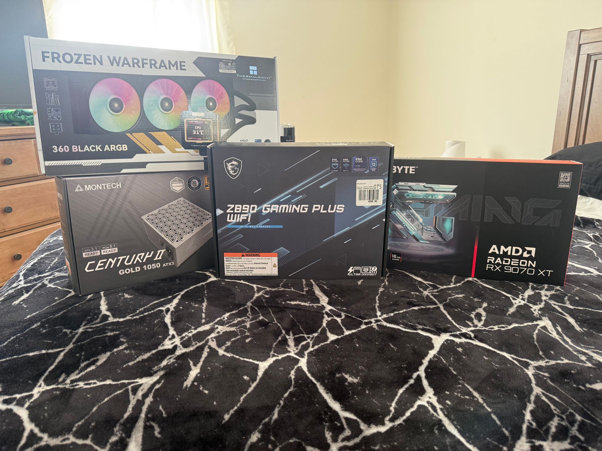 NEW 9070XT|Ultra 9 285k High End build