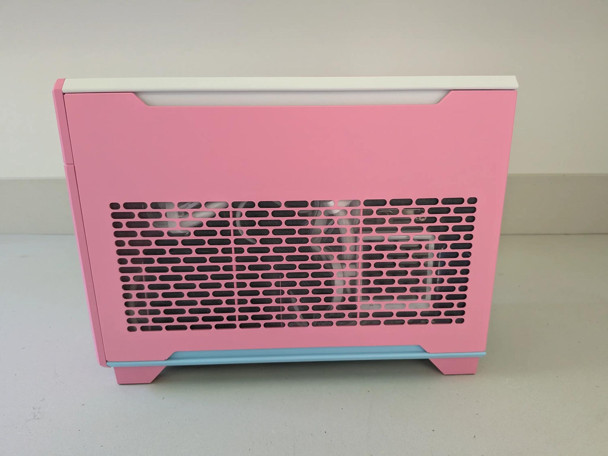 Bocchi the (AS)Rock - RX 9070, Intel Core Ultra 265K, 32 GB DDR5, 2 TB Gen 4 NVME, Liquid Cooled