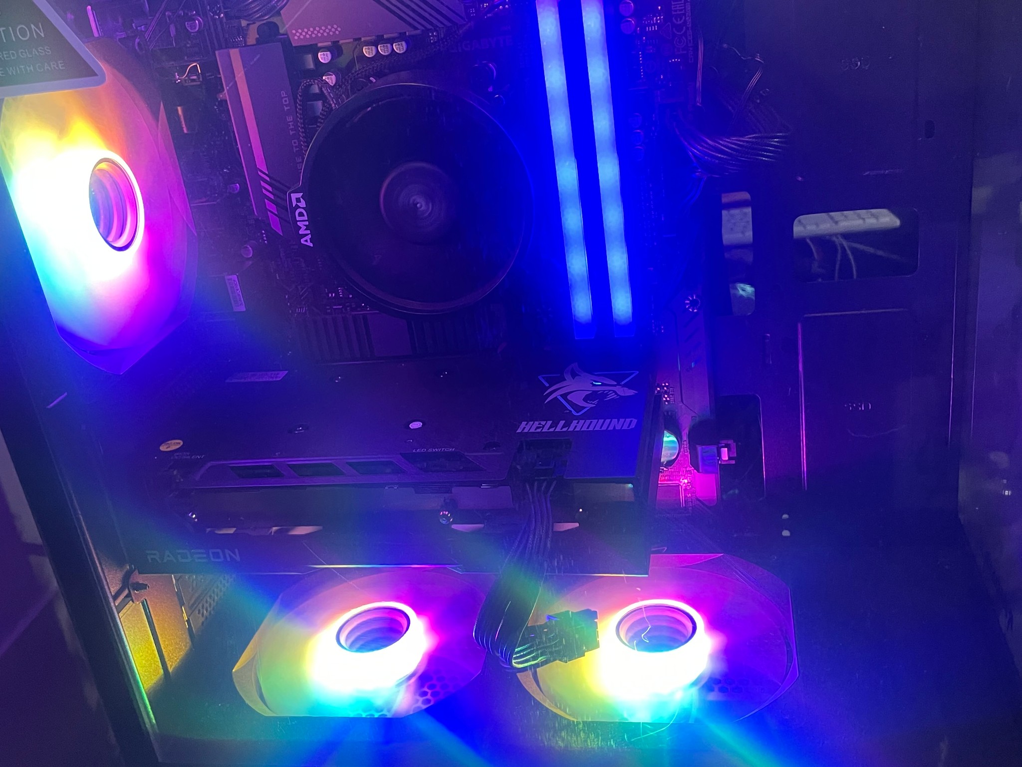 Custom Gaming PC Build rx6600xt , Ryzen 5 5500, 32gb ddr4, 700w psu