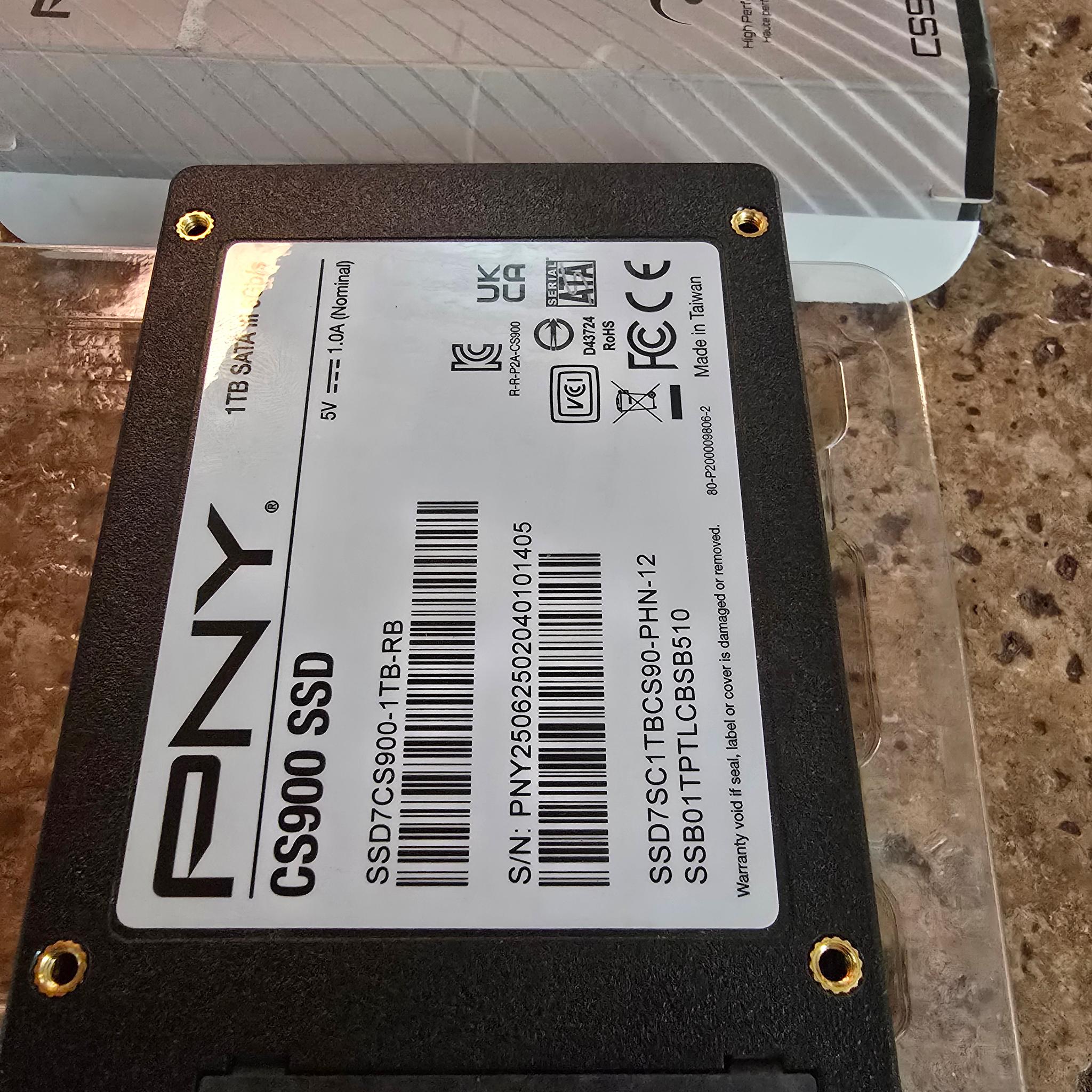 PNY 1tb SSD 2.5" sata 6Gb/s