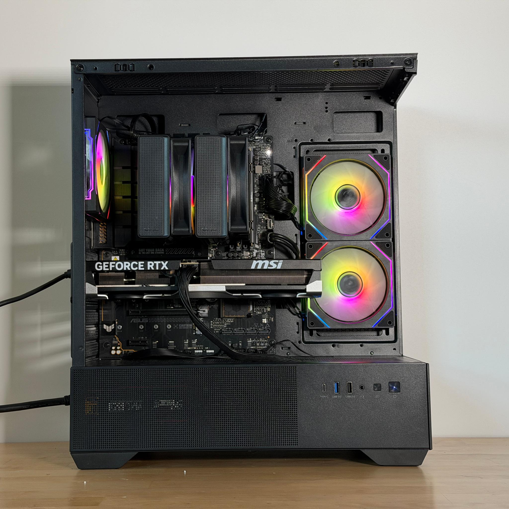 RTX 5070 Ryzen 7 9700x Gaming PC