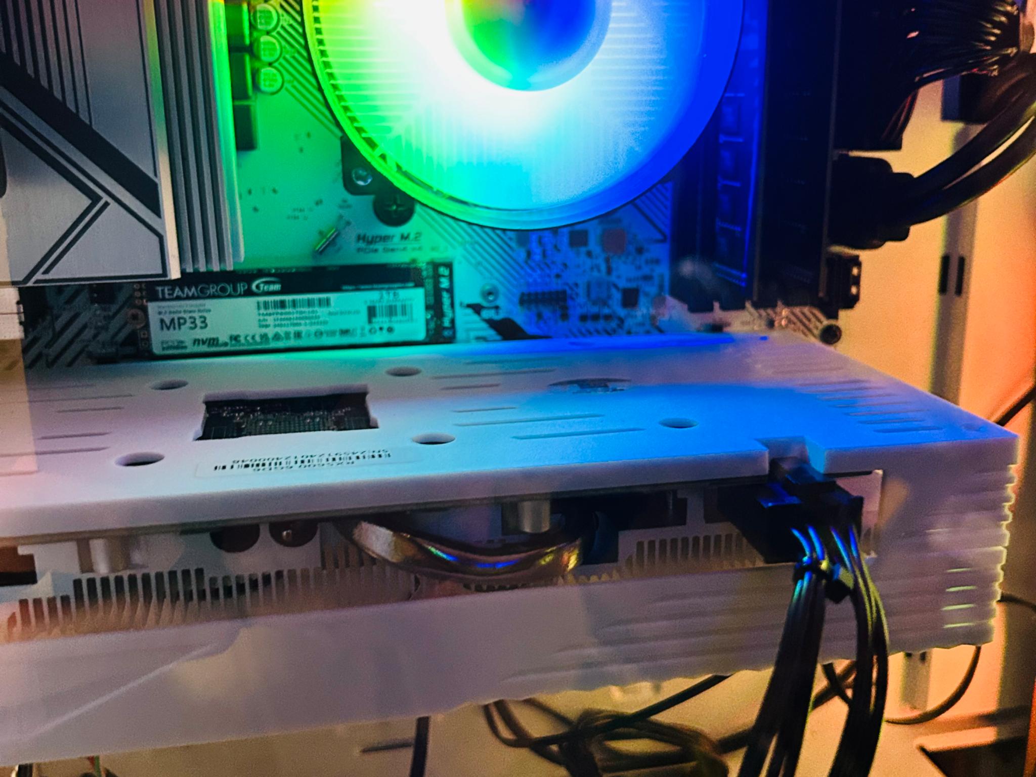 The White cougar Budget Buddy