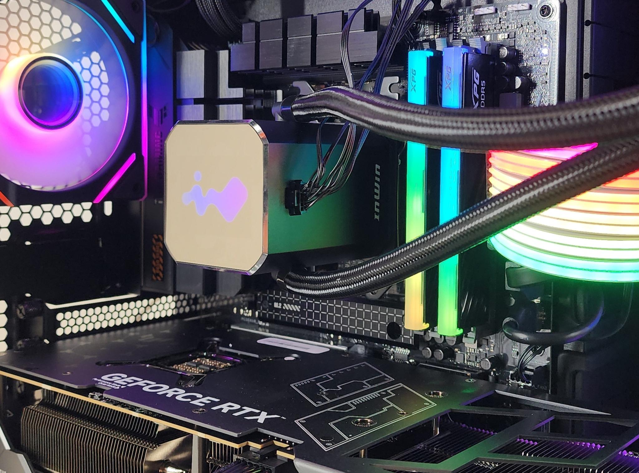 Gaming PC Ryzen 7 9800X3D 32GB RAM 2TB SSD RTX 4080 SUPER 16GB Win11 Computer