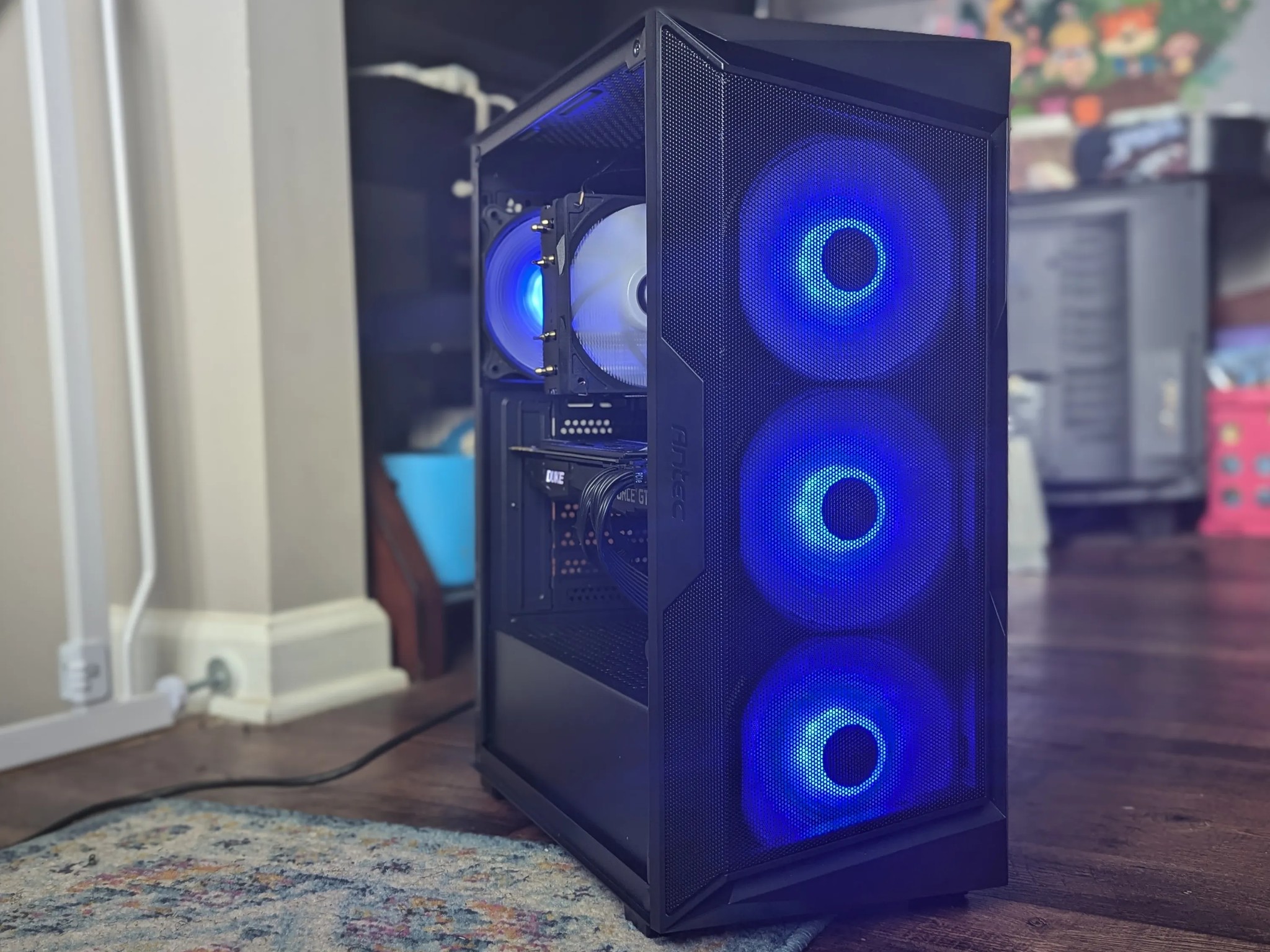 Fantastic RGB 1080p Gaming PC (i7-8700k w/ GTX 1070 Ti)