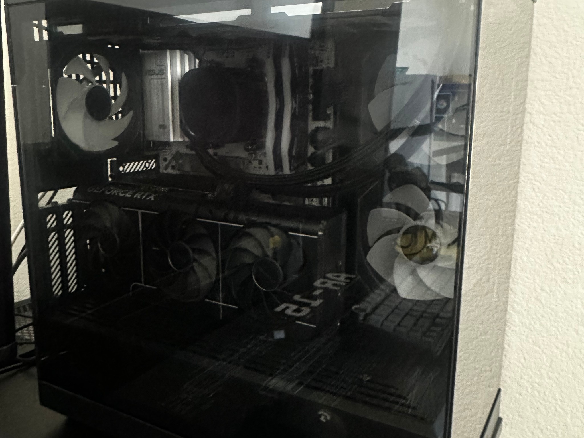 GeForce RTX 5070 Custom Gaming PC - Ryzen 5 9600X