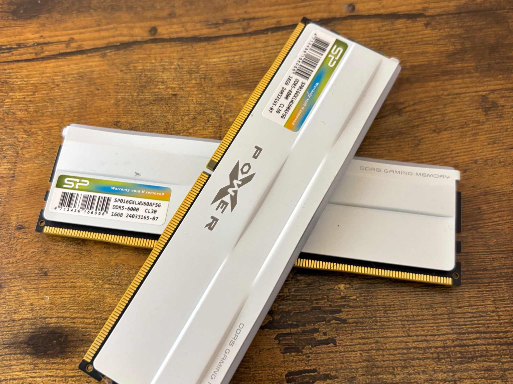 DDR5 RAM