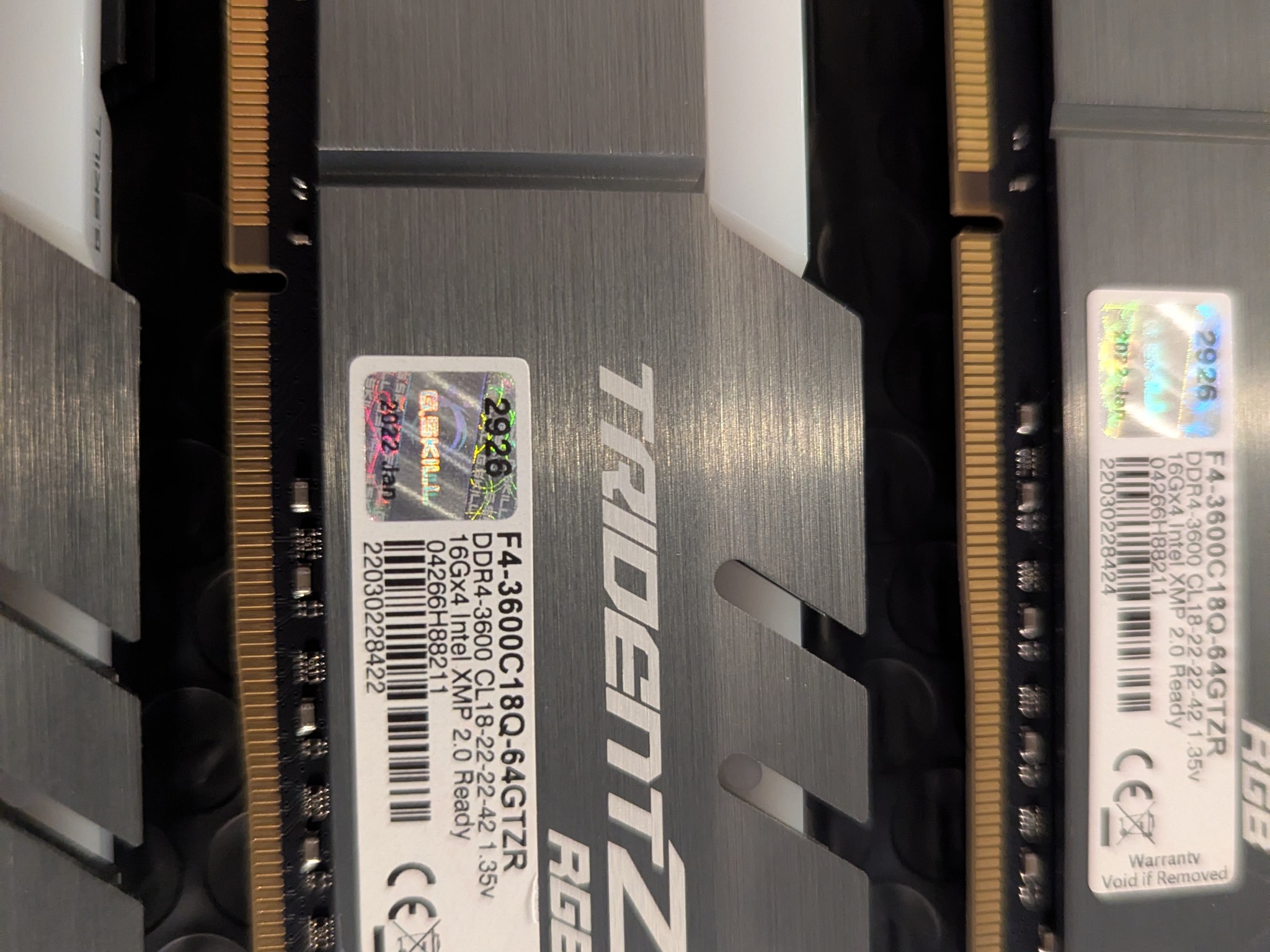 64GB G.Skill Trident Z RGB DDR4-3600 (4×16GB) CL18 – F4-3600C18Q-64GTZR