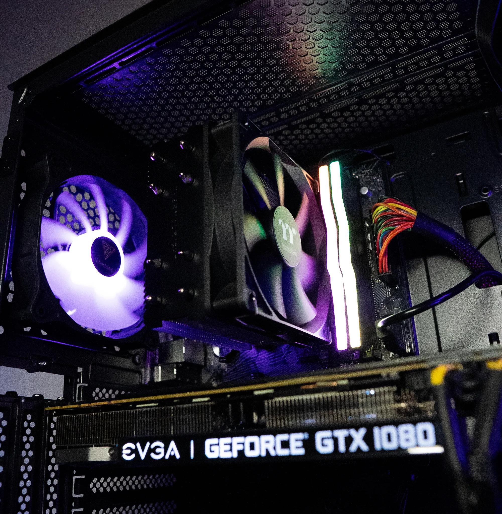 🌃🍬 | EVGA GTX 1080Ti 11GB | RYZEN 5 5600 | 16GB DDR4 RAM | 2TB | Night Candy