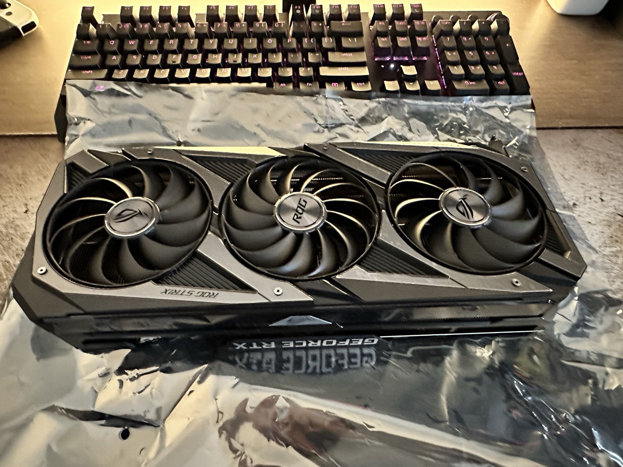 ASUS ROG STRIX 3080 OC (10GB) - LNIB! NOW $450 and it's yours!