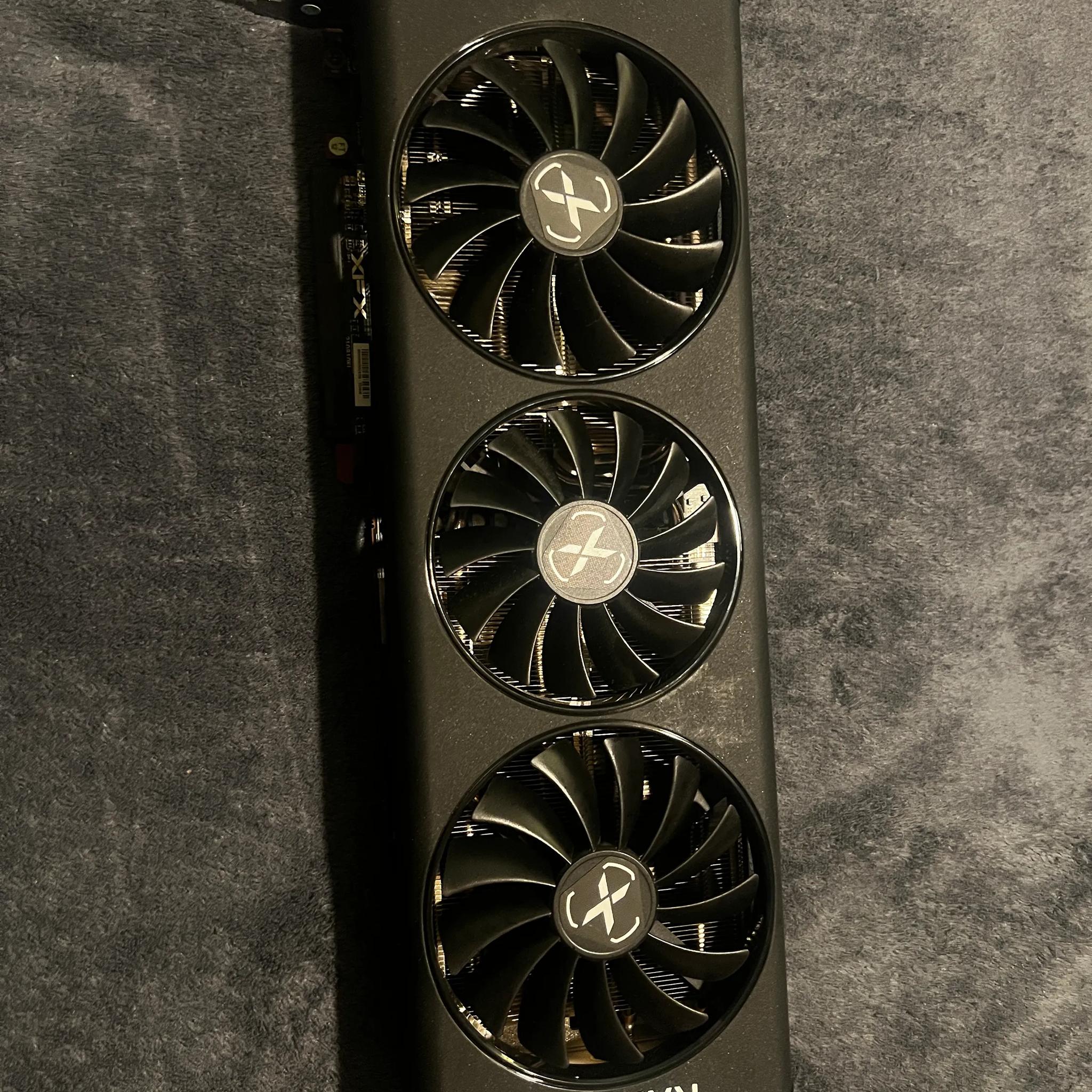XFX Speedster SWFT 319 Radeon 6800 16GB VRAM Used, like New