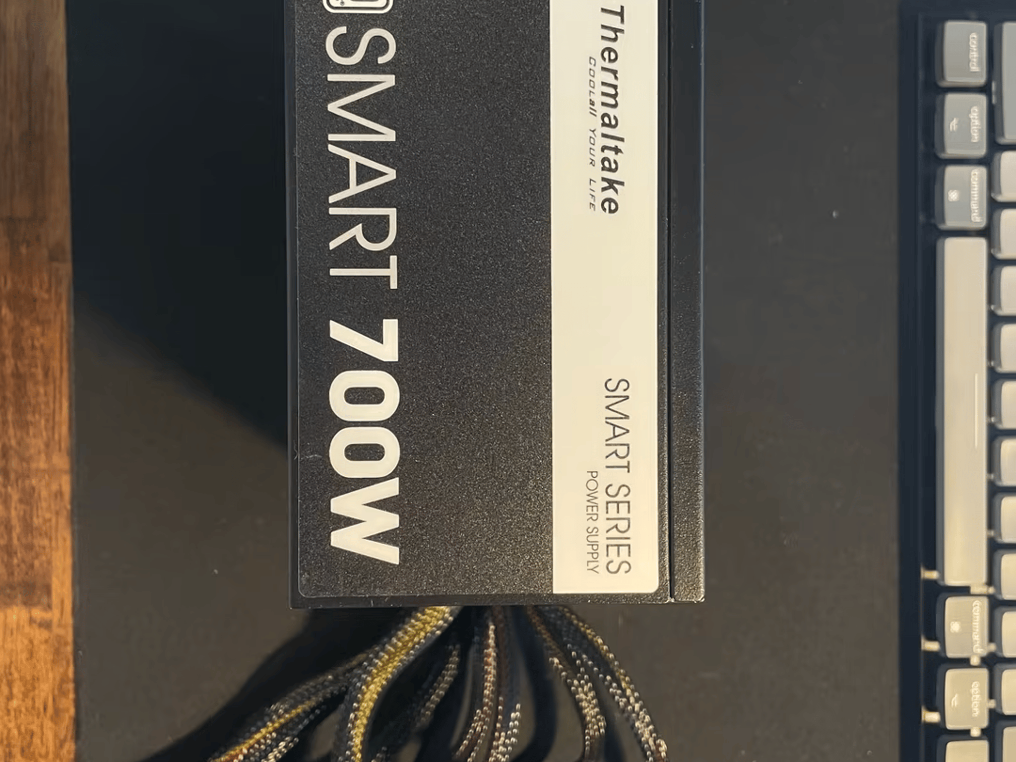 Thermaltake 700 W PSU 80+ Certified (ATX)