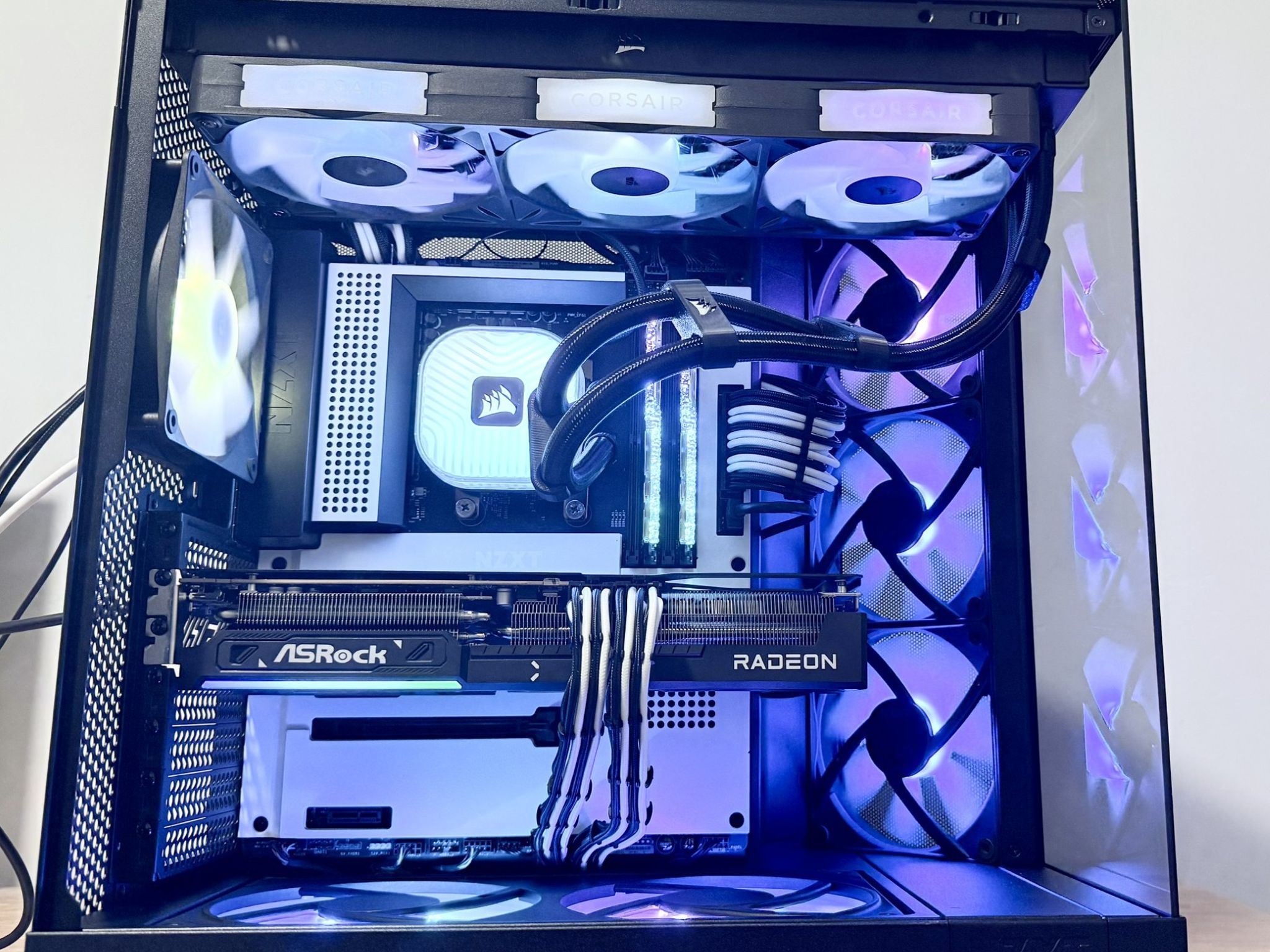 Checkmate Radeon RX 9070 Challenger OC 16GB