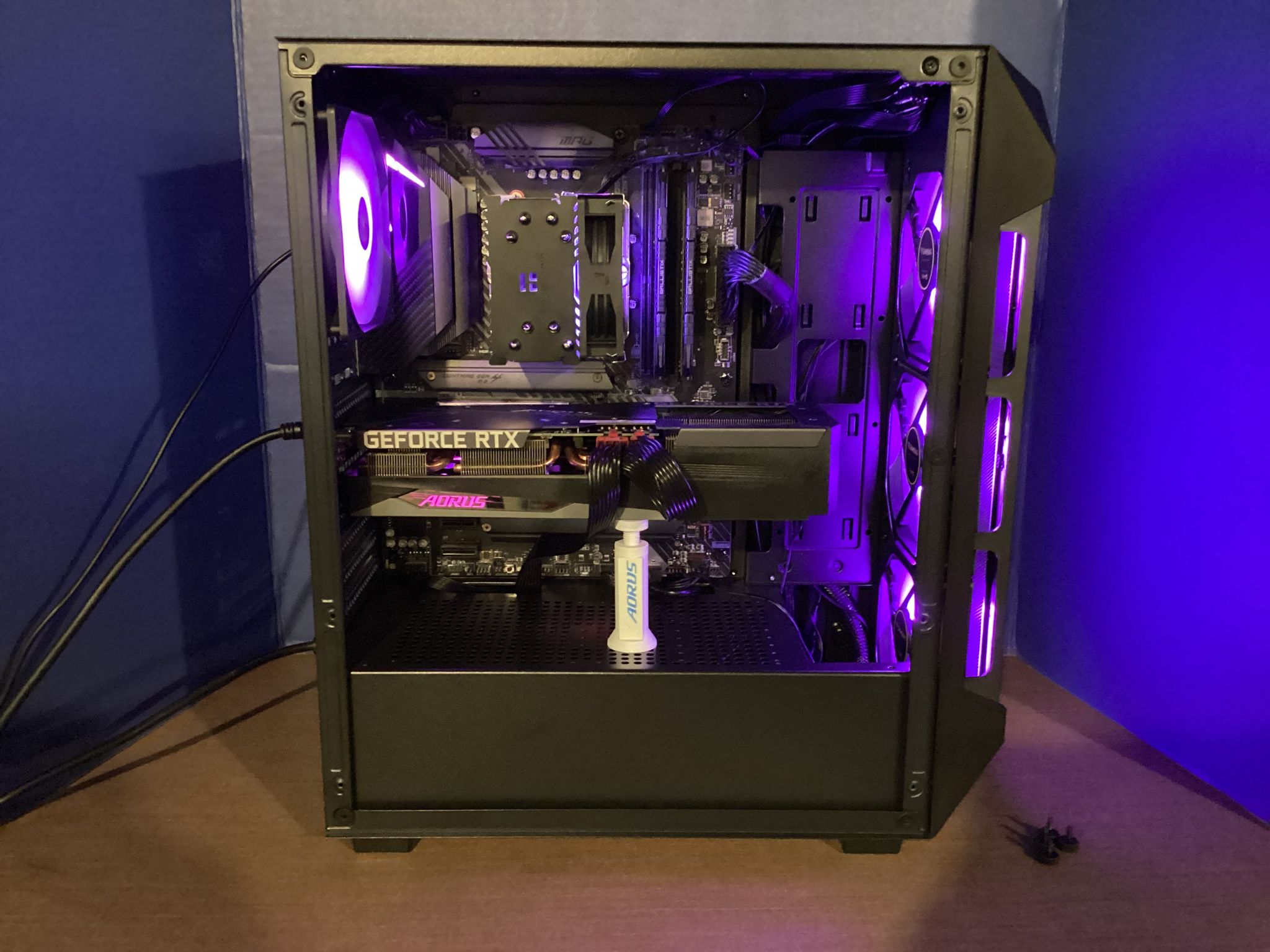 🔥 Powerhouse | Ryzen 5 5600x  | Gigabyte 3060 Ti | 16Gb DDR4 3200 | 500GB NVME 🔥