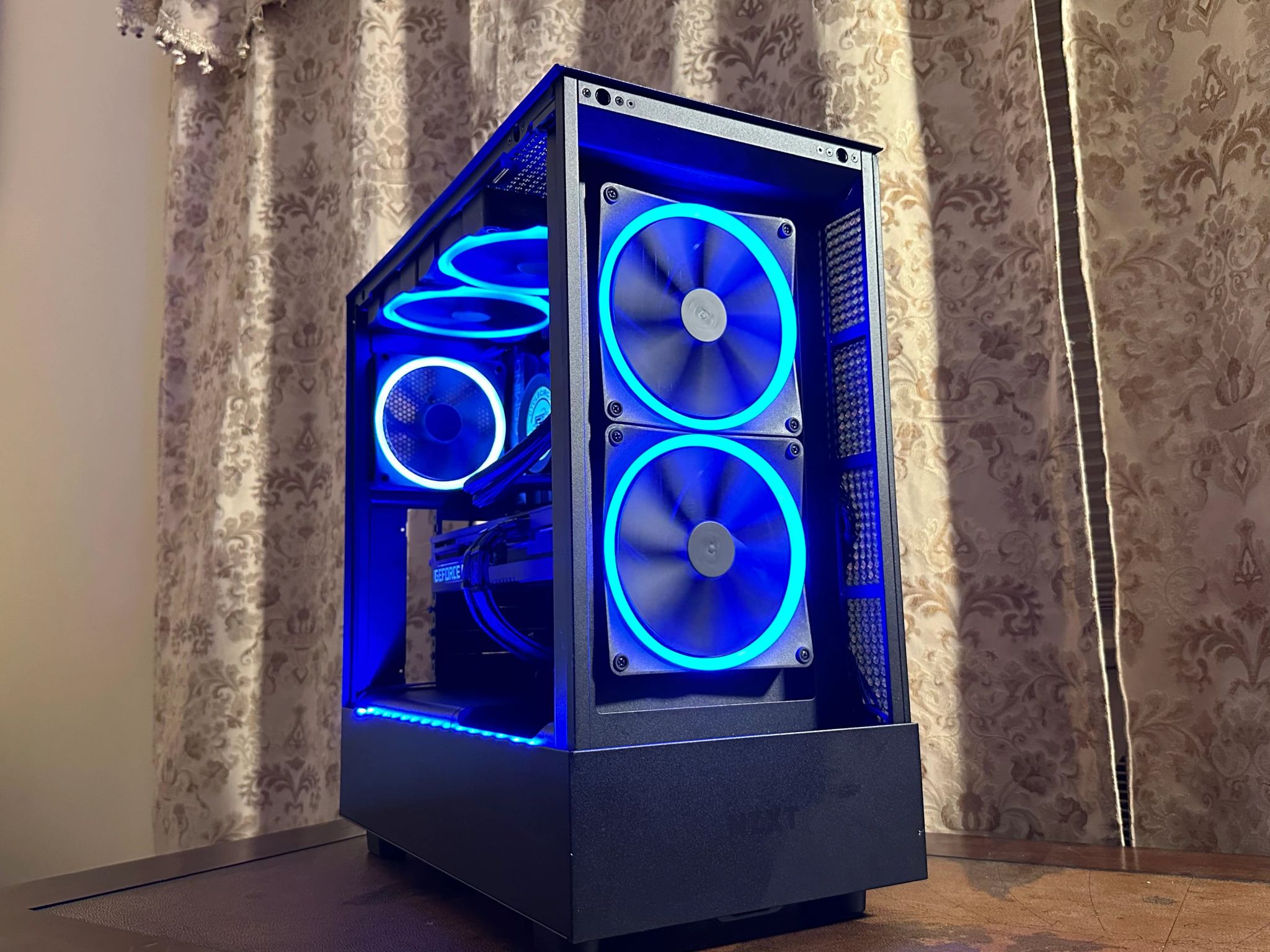 H5 Elite– RTX 3080 | Ryzen 7 7700 | 32GB DDR5 | Ultra Clean Gaming PC