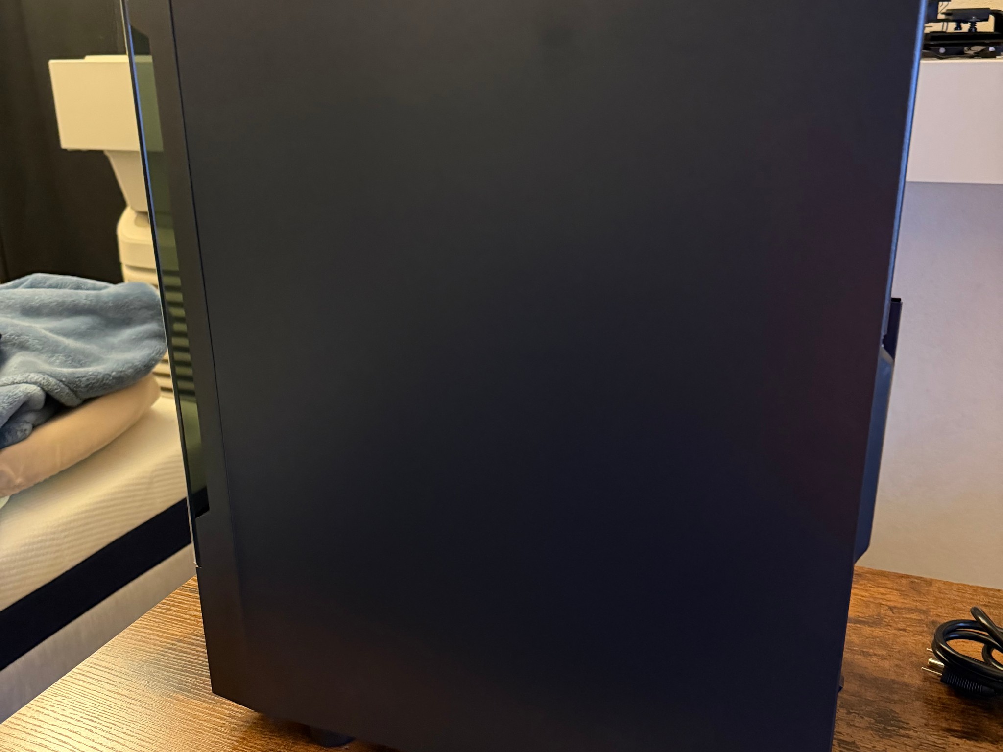 Budget Compact Gaming PC! Ryzen 5 5600x + 3070 + 32GB RAM + 512GB SSD!