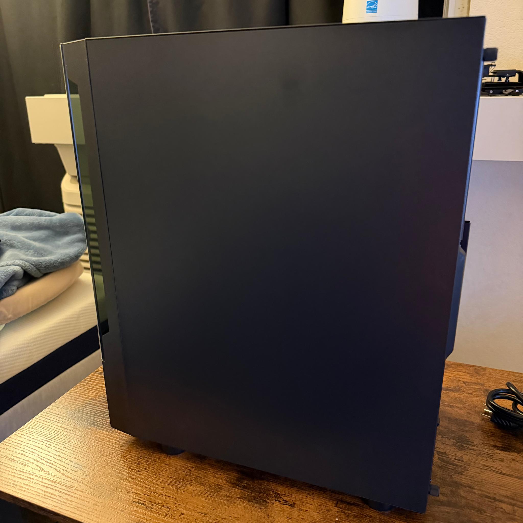 Budget Compact Gaming PC! Ryzen 5 5600x + 3070 + 32GB RAM + 512GB SSD!